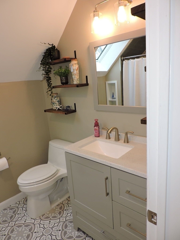 202 Beacon Park # 202