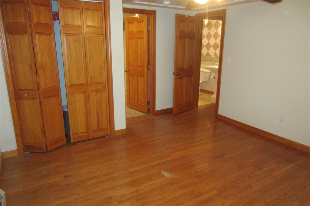 30 Bailey Rd