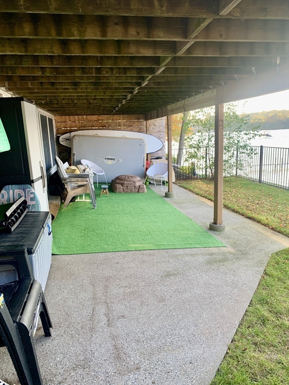 302 Killdeer Rd