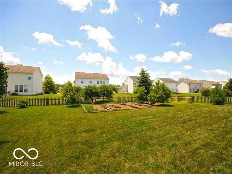 5913 Sandalwood Drive