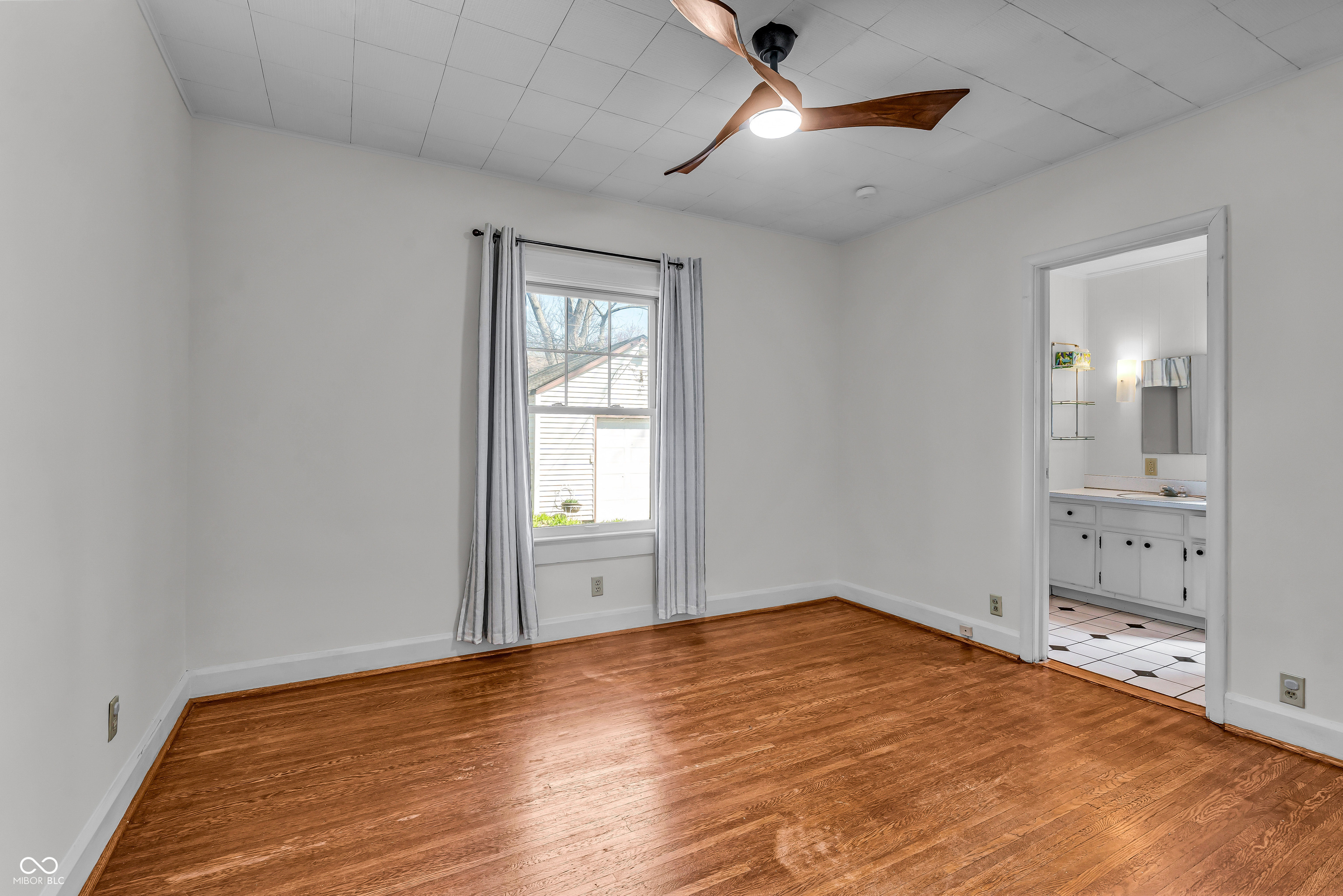 136 W 43rd Street