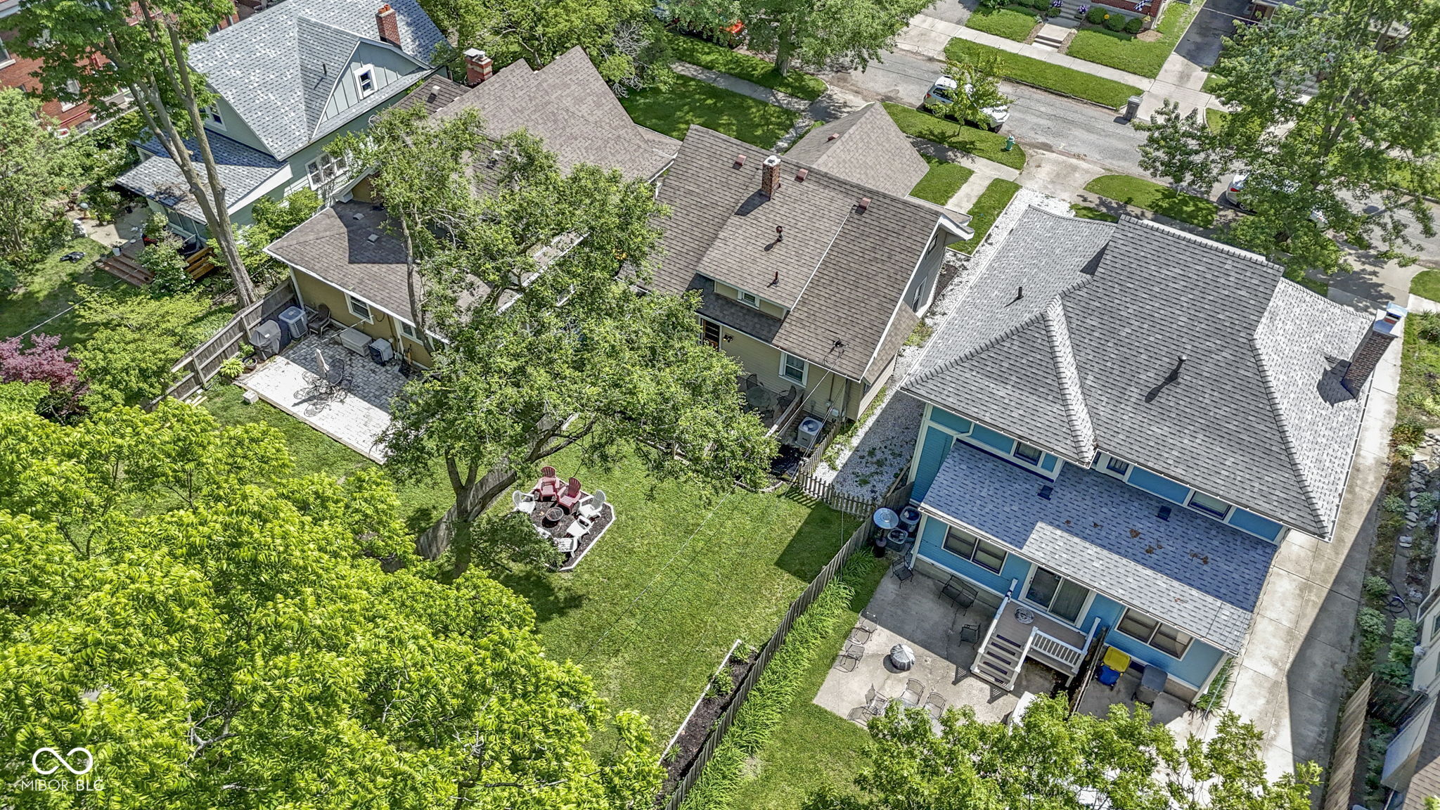344 N Whittier Place