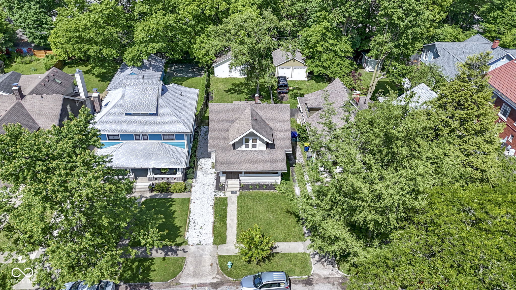 344 N Whittier Place