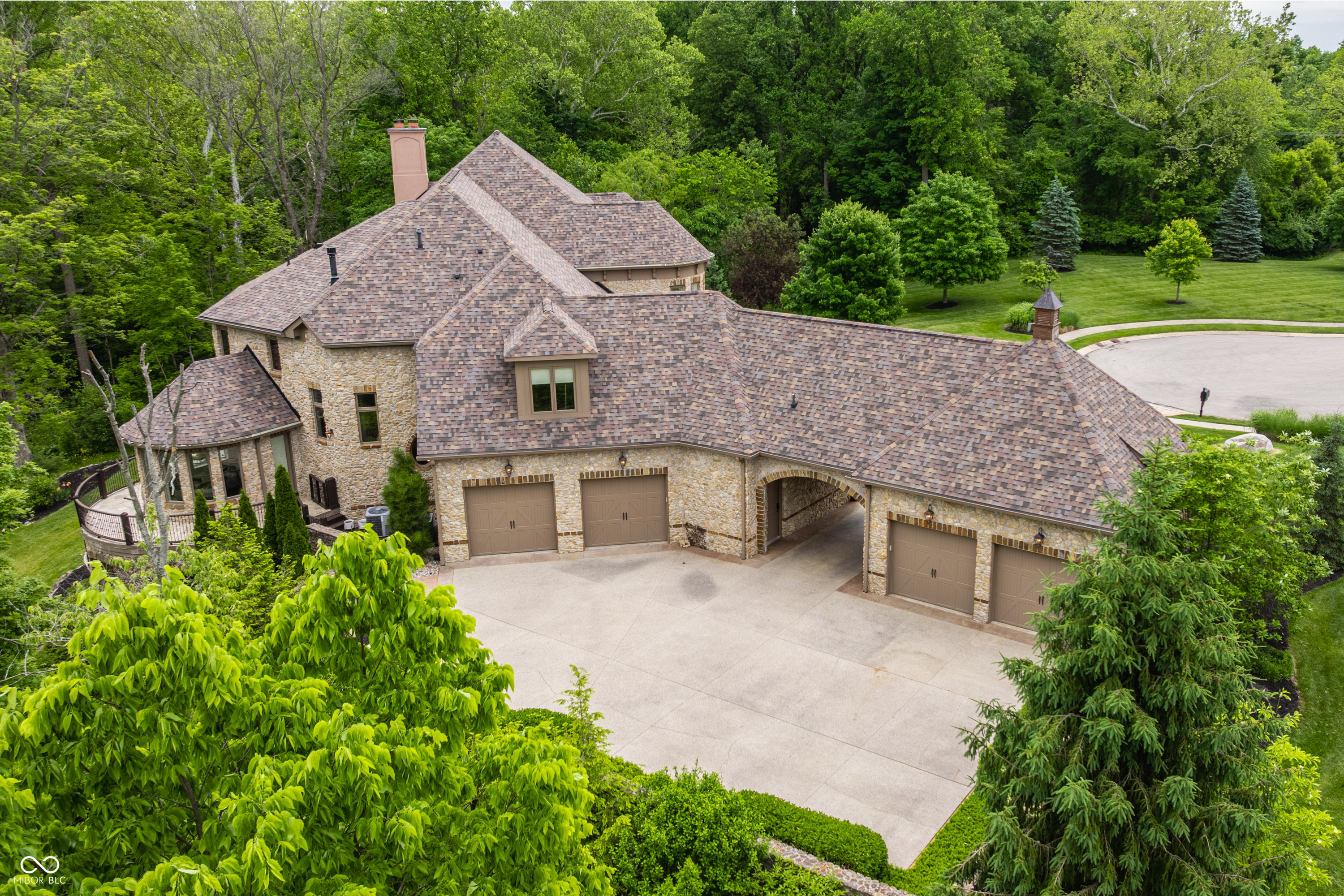 15612 Count Viking Court