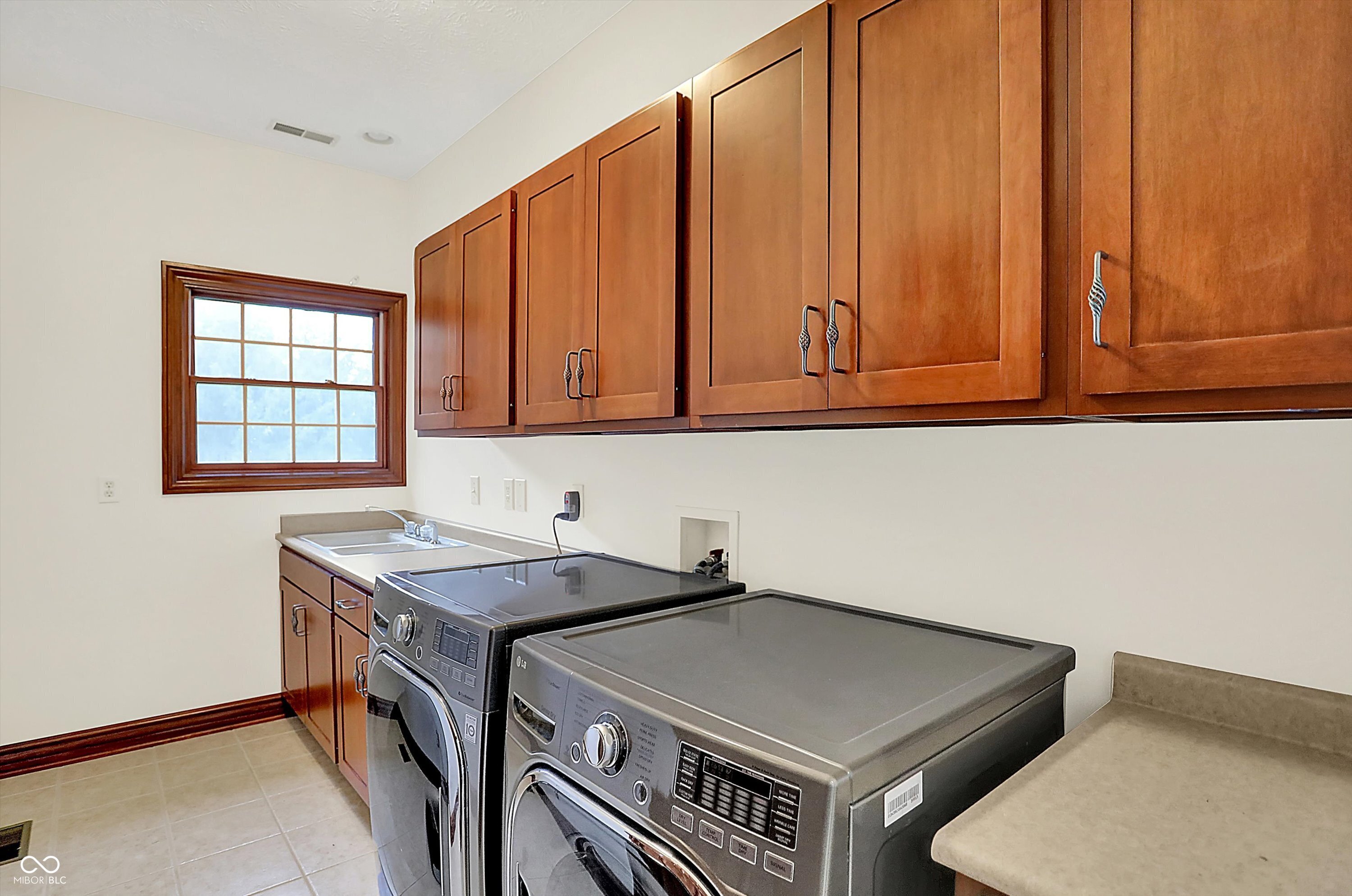 3831 Steeplechase Drive
