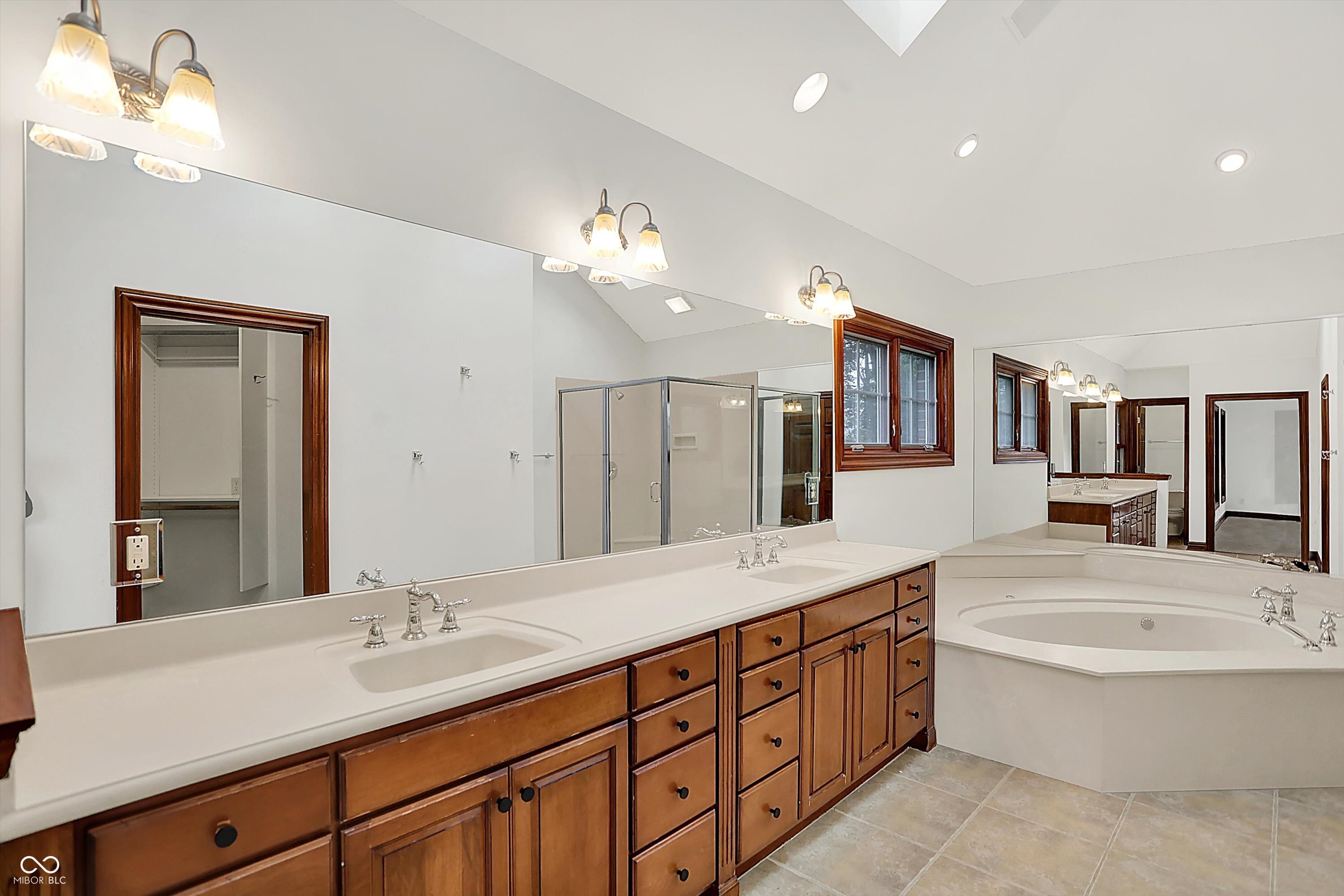 3831 Steeplechase Drive