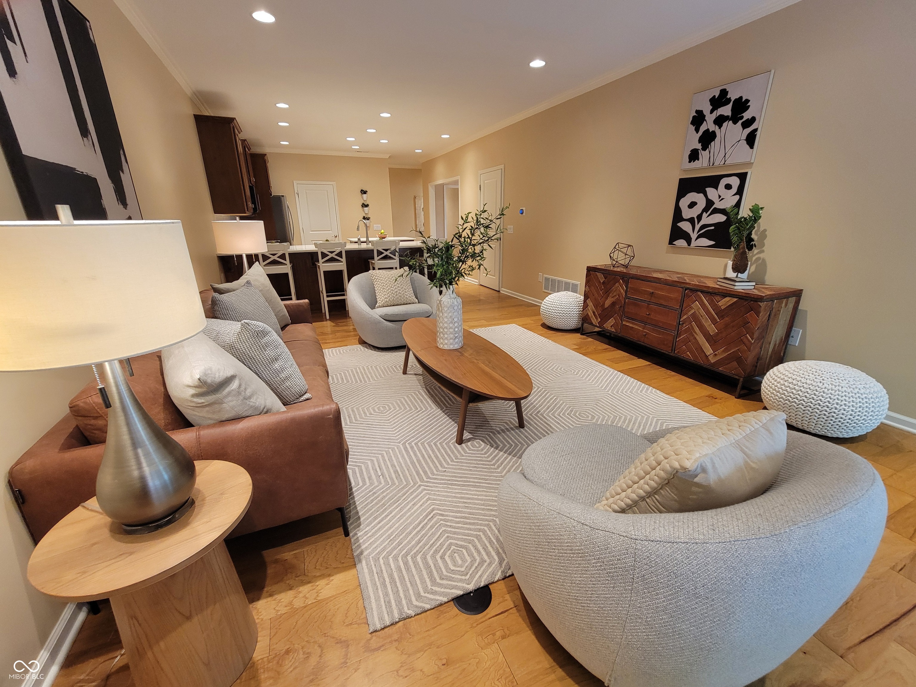 513 Firefly Lane