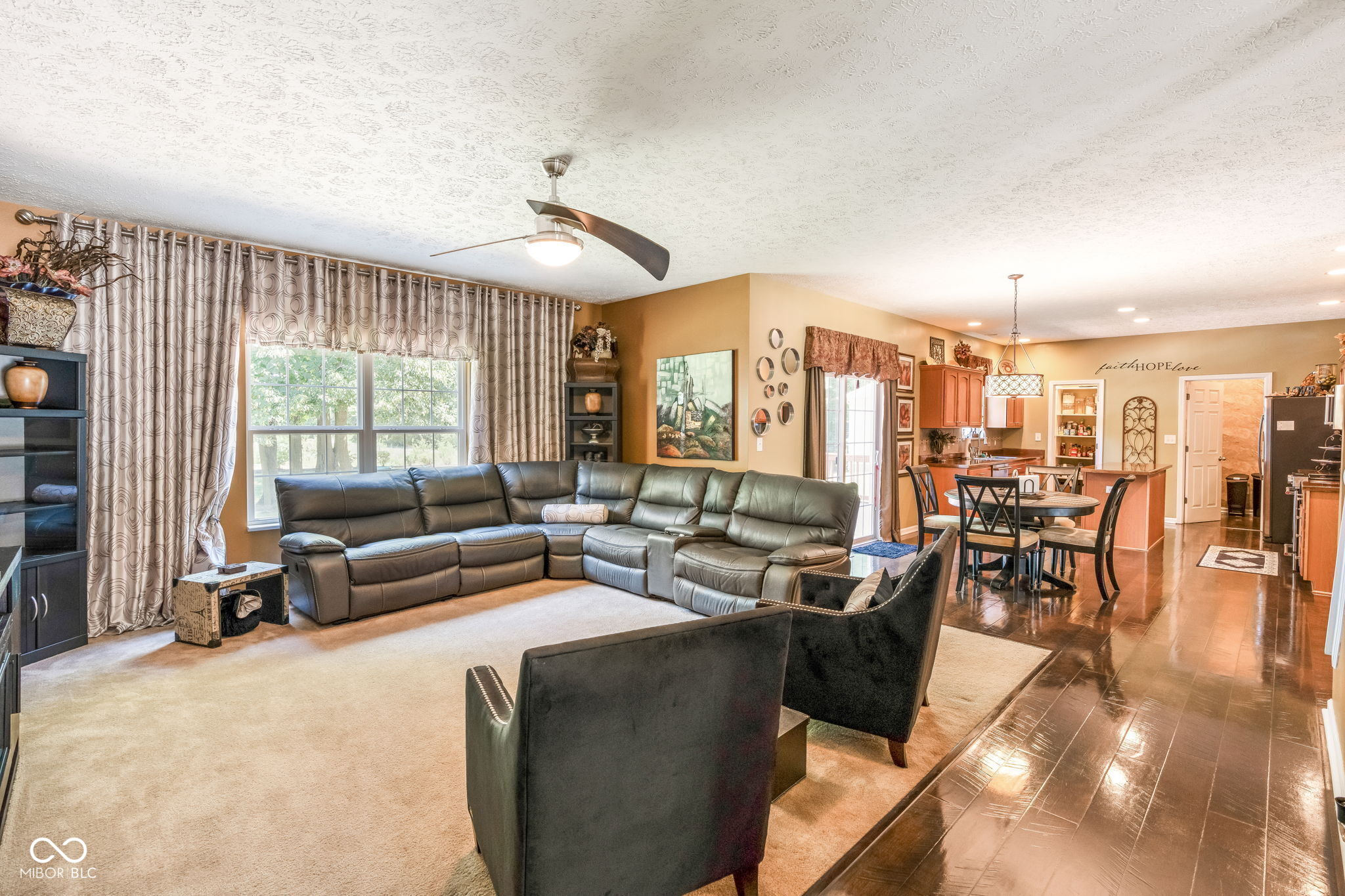 3242 Winings Lane