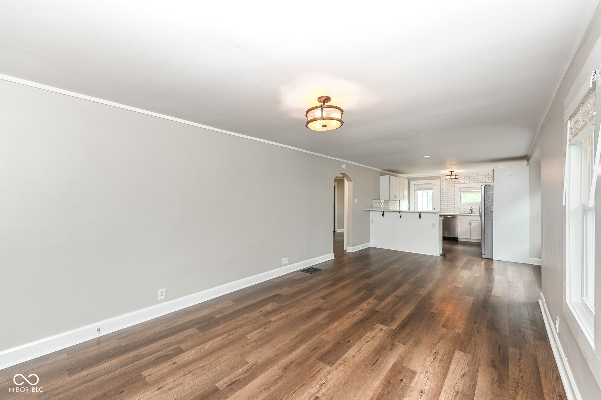 4965 Kingsley Drive