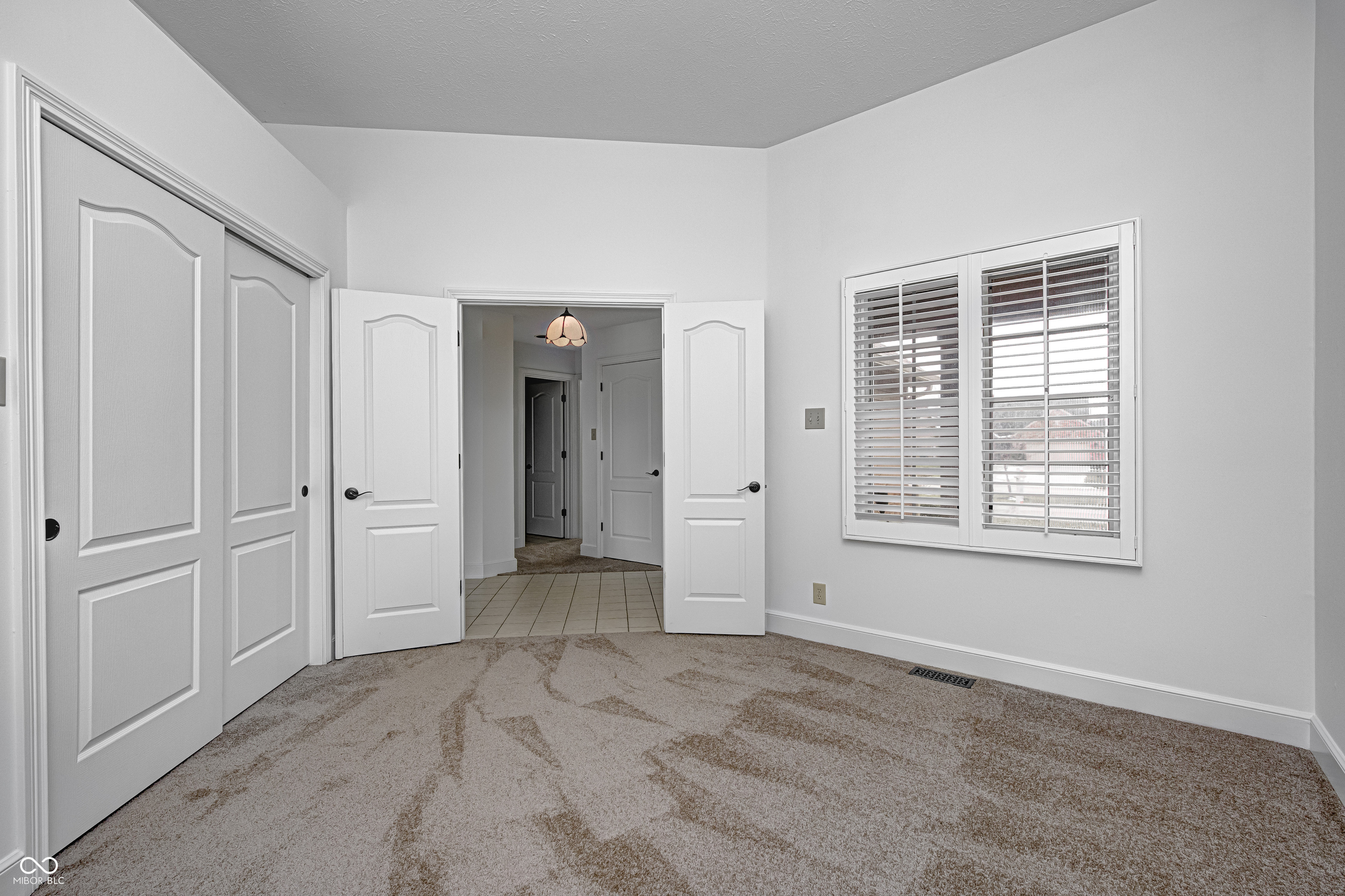 7248 River Glen Drive