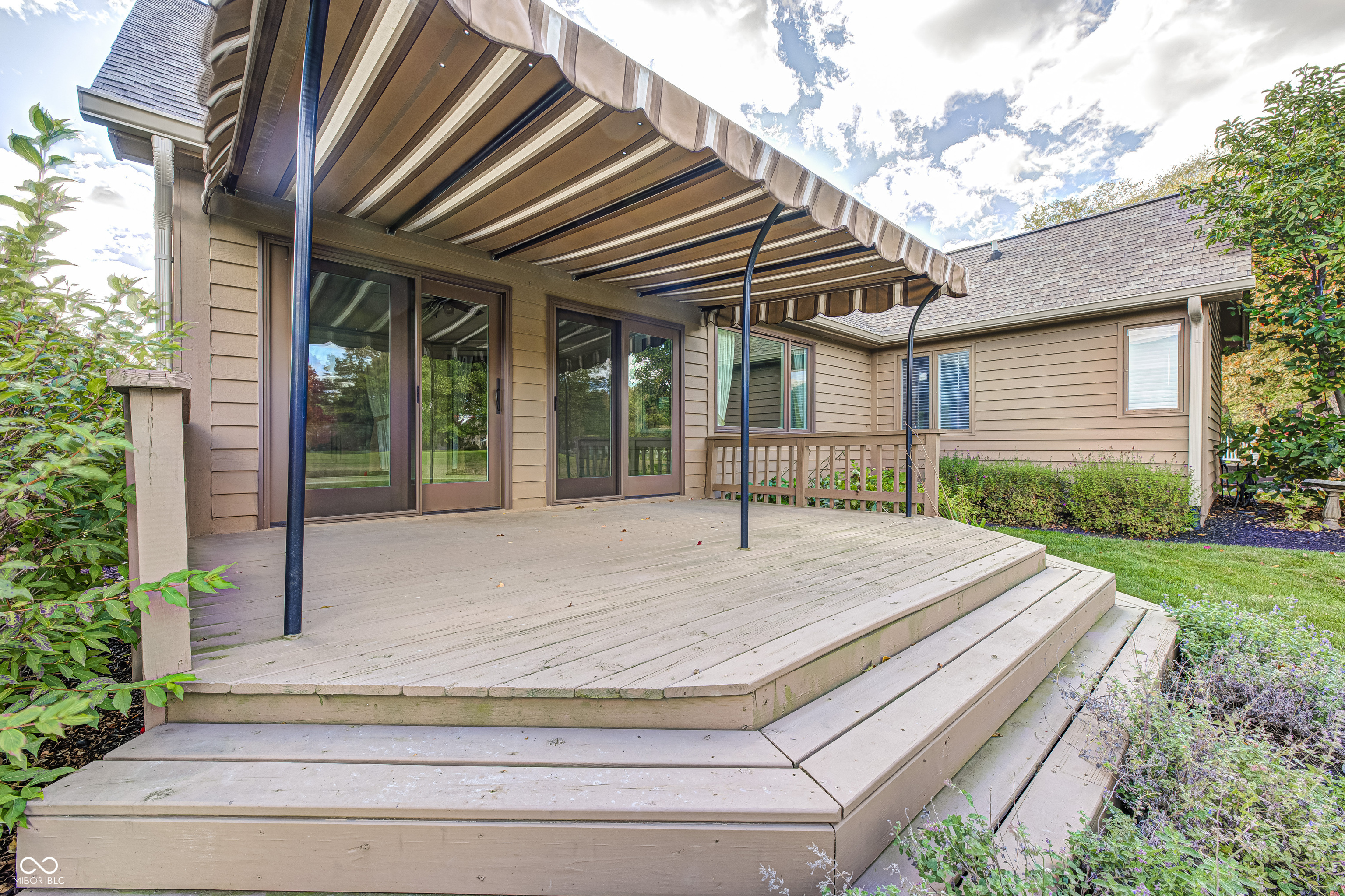 7248 River Glen Drive