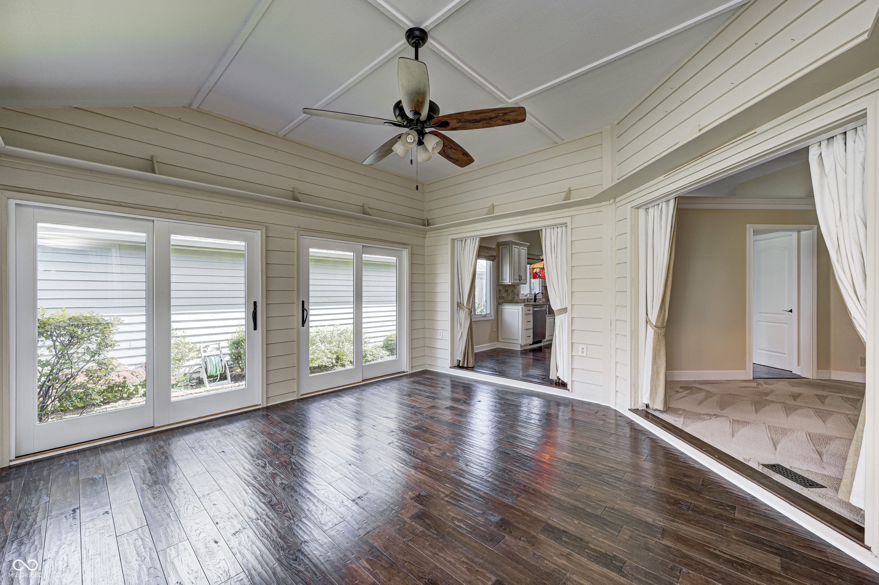 7248 River Glen Drive