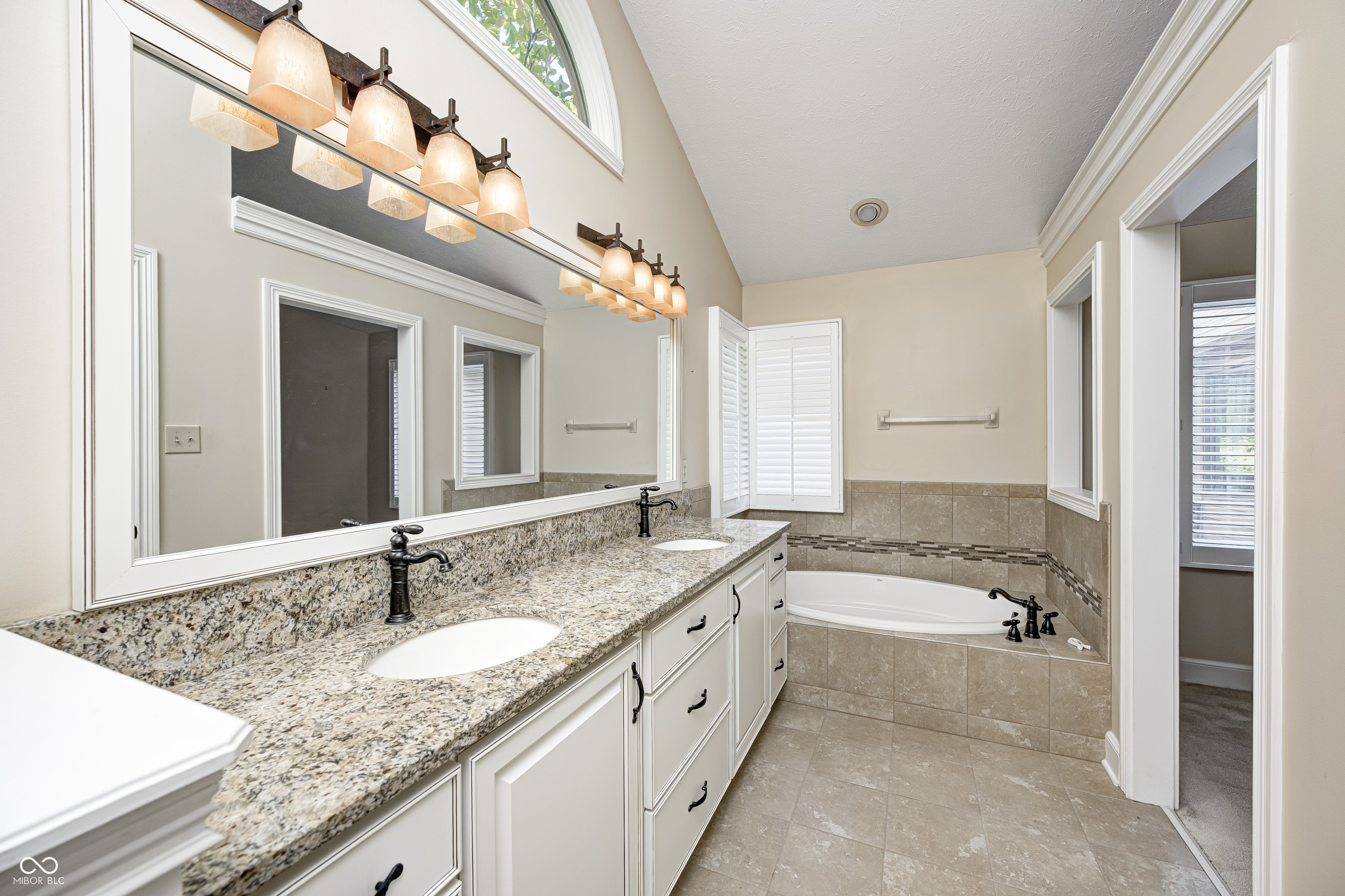 7248 River Glen Drive