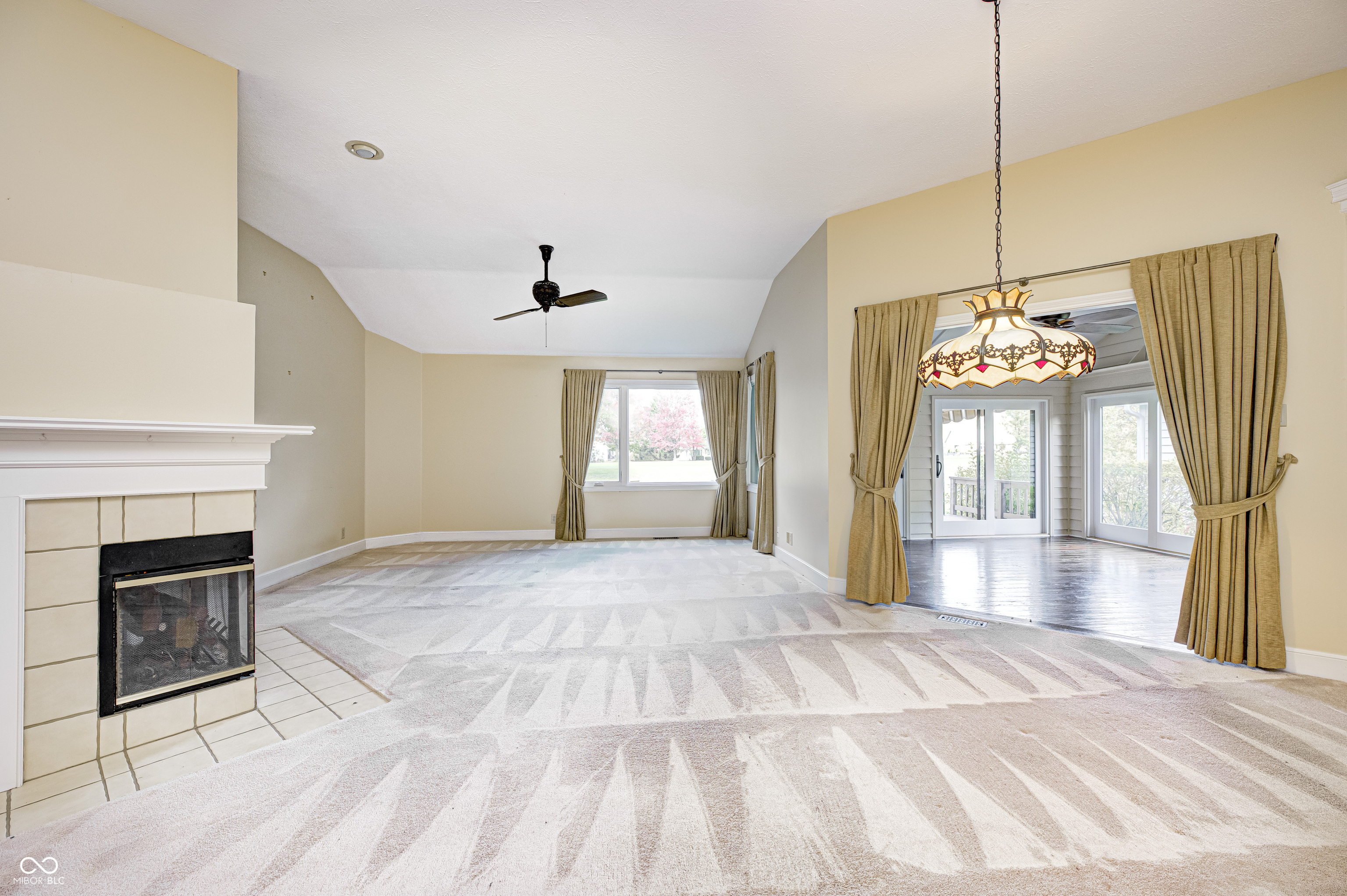 7248 River Glen Drive