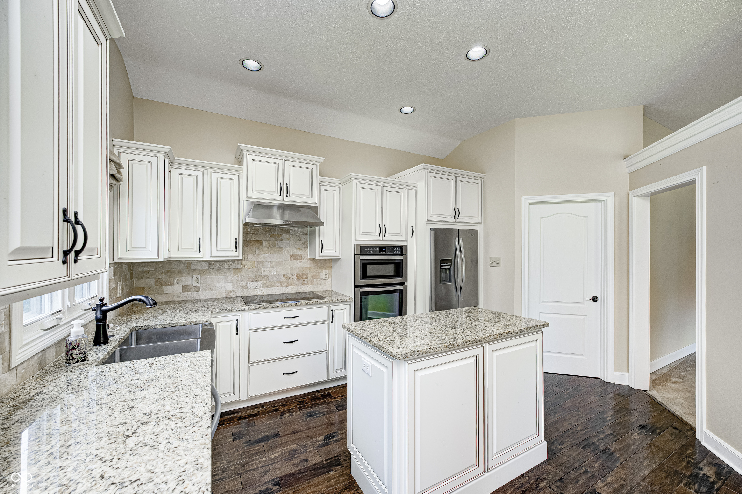 7248 River Glen Drive