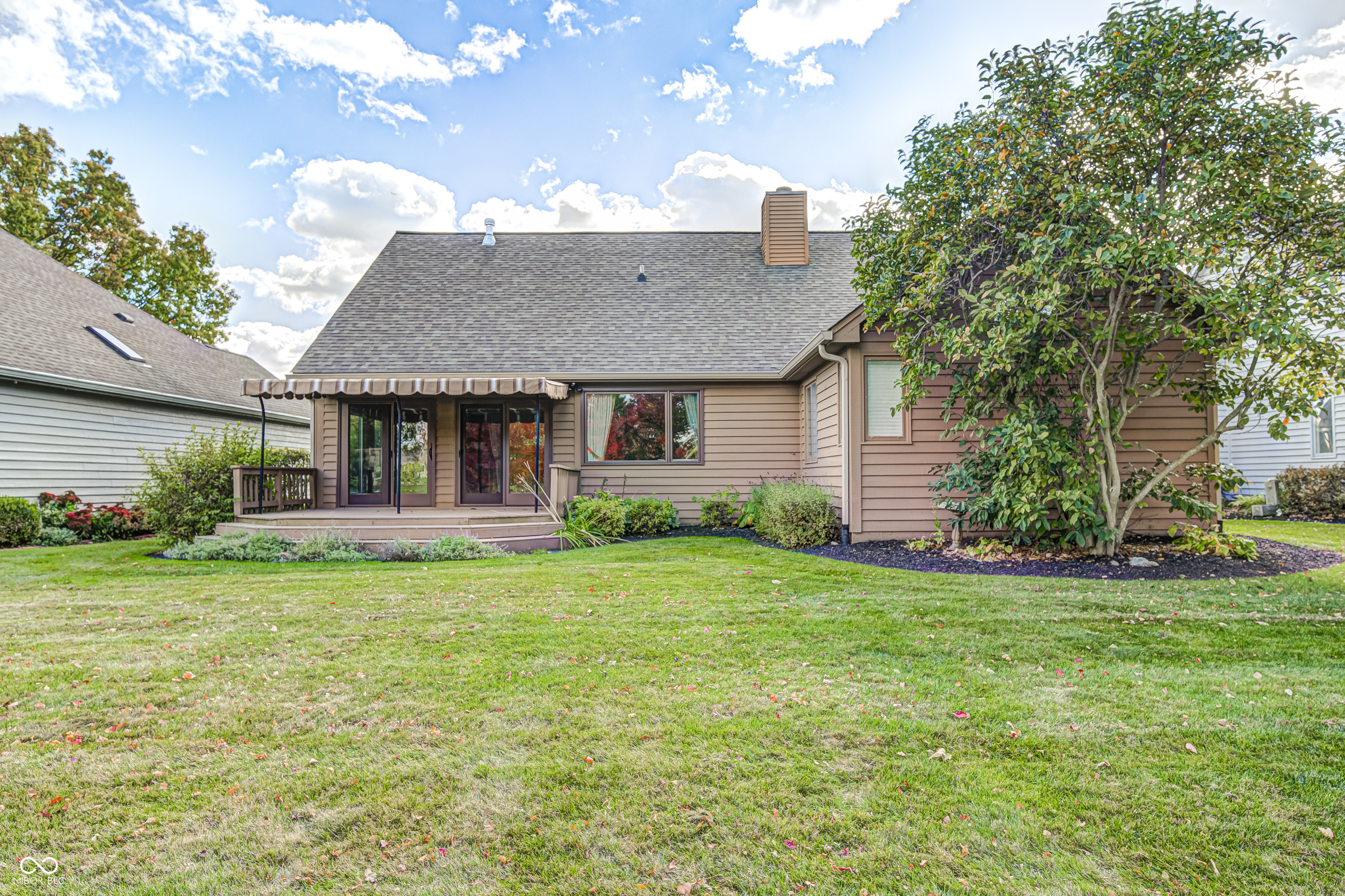 7248 River Glen Drive