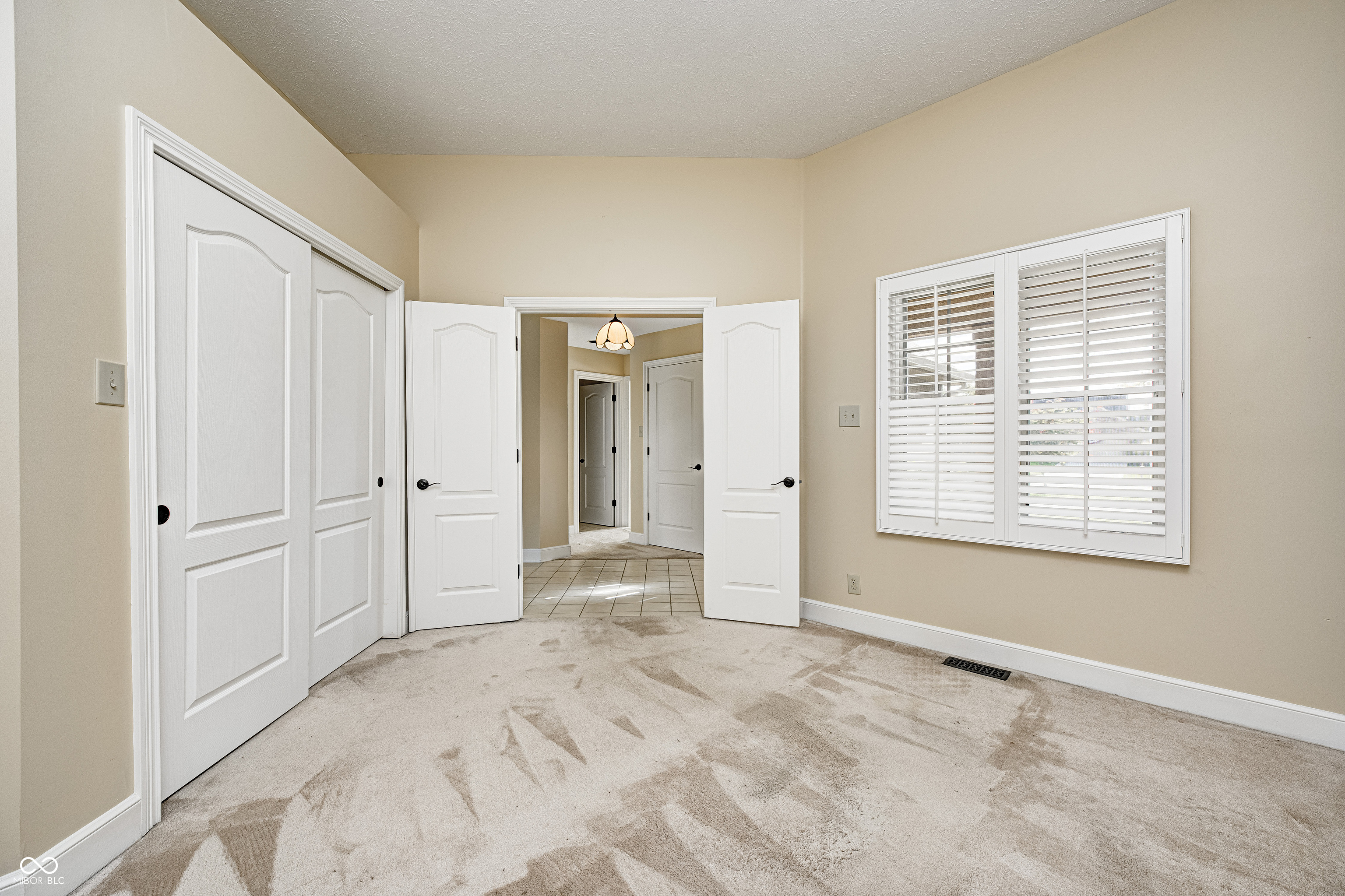 7248 River Glen Drive