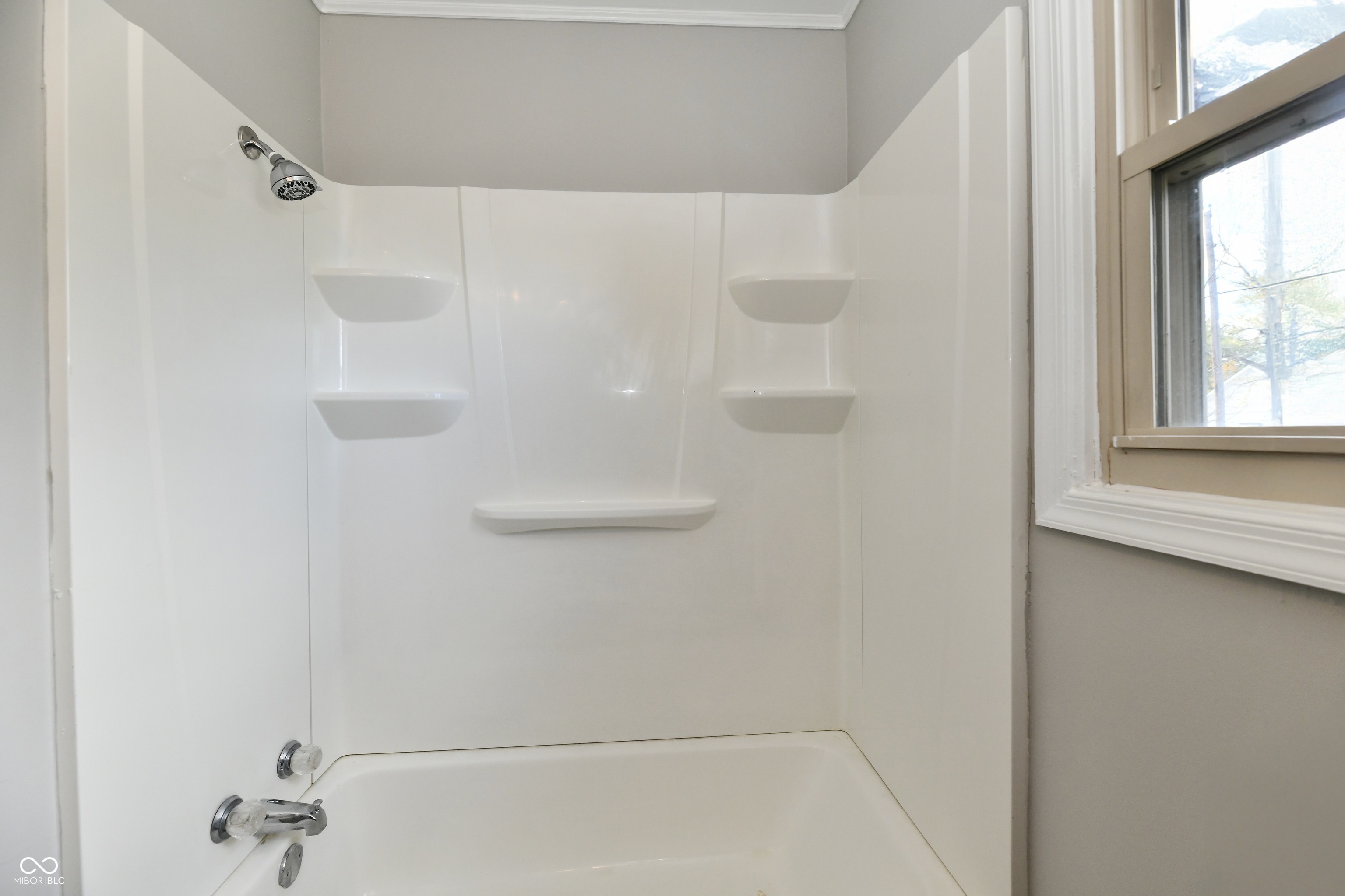 11035 Central Avenue