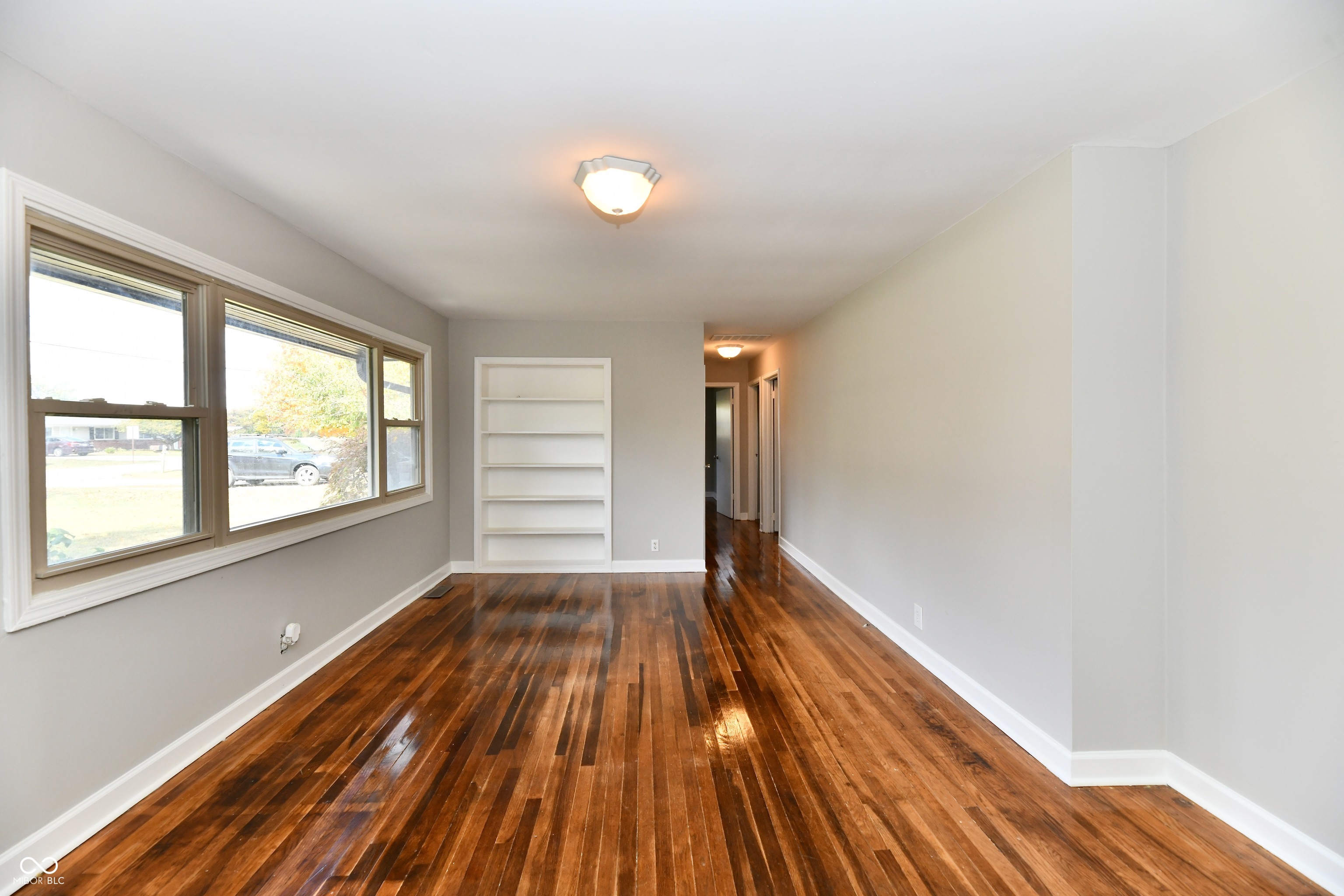 11035 Central Avenue