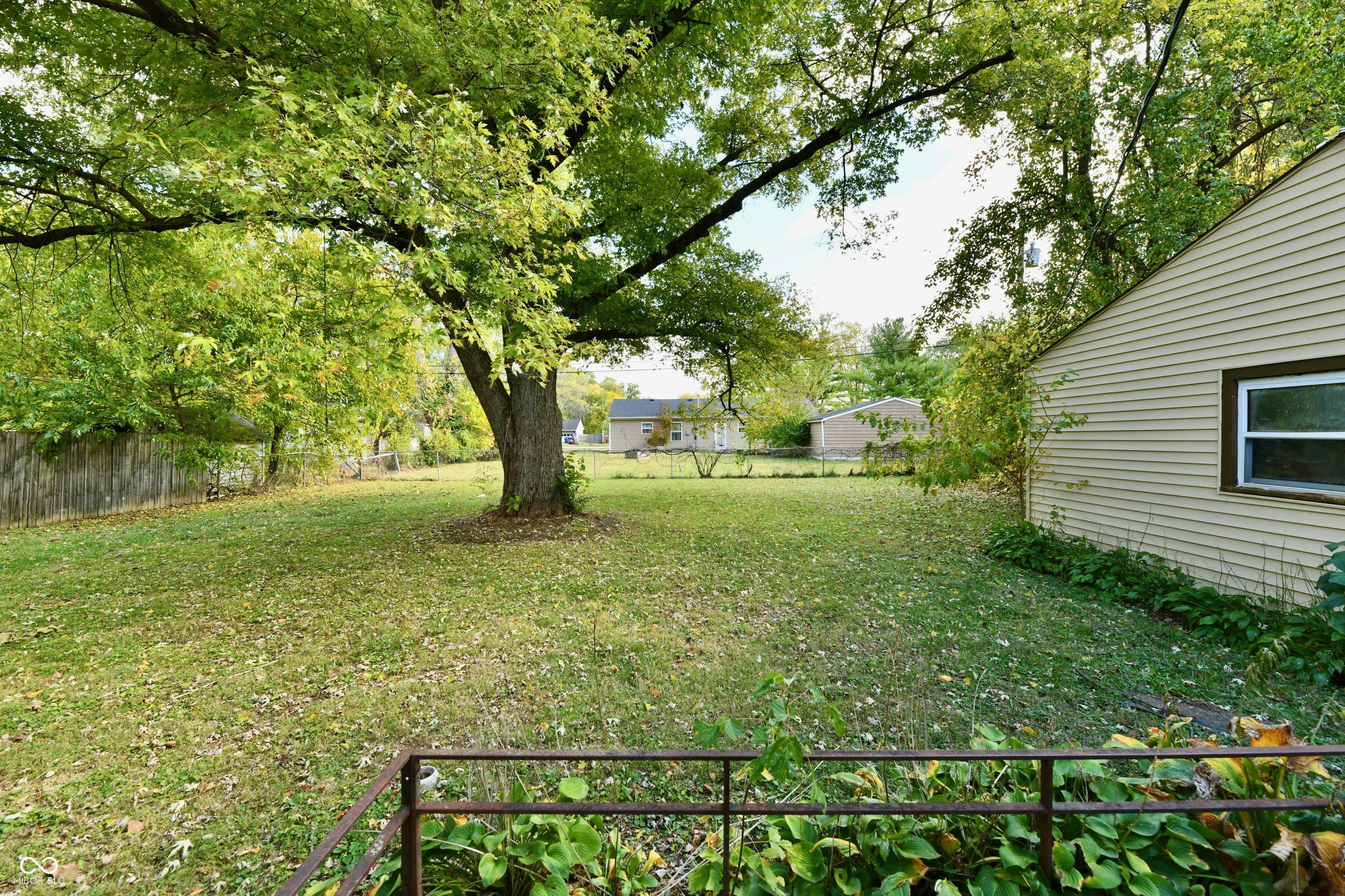 11035 Central Avenue