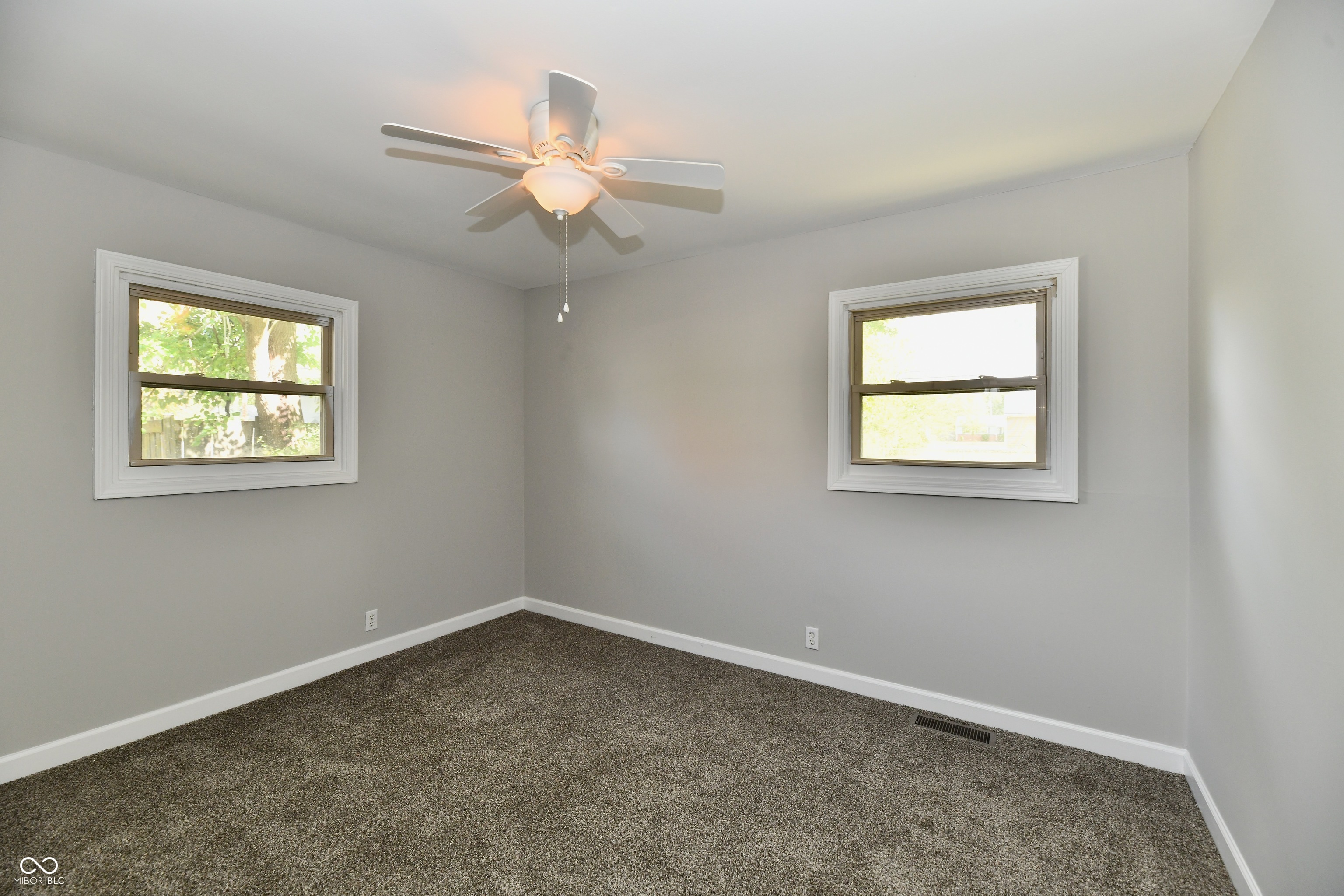 11035 Central Avenue