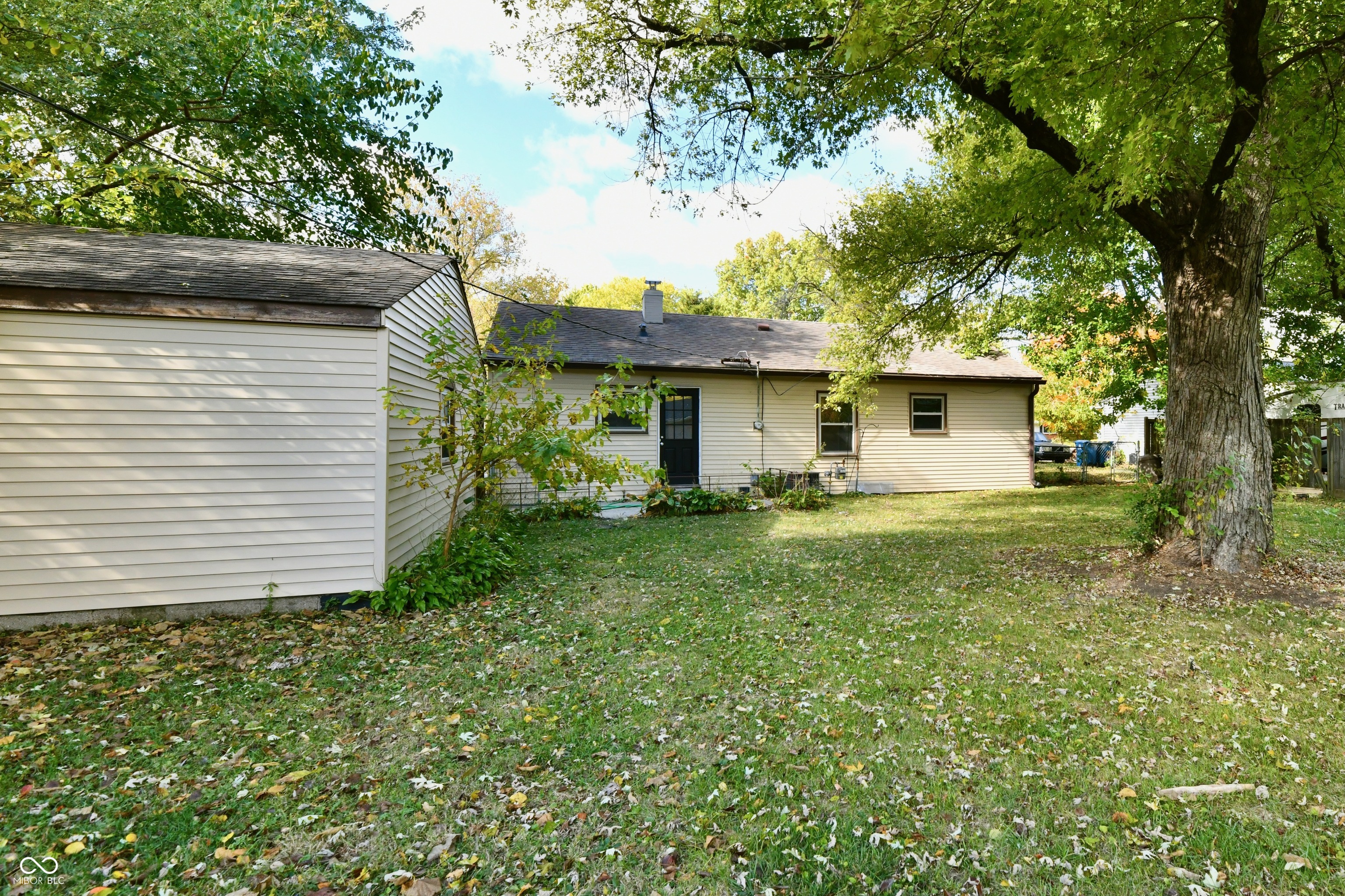 11035 Central Avenue