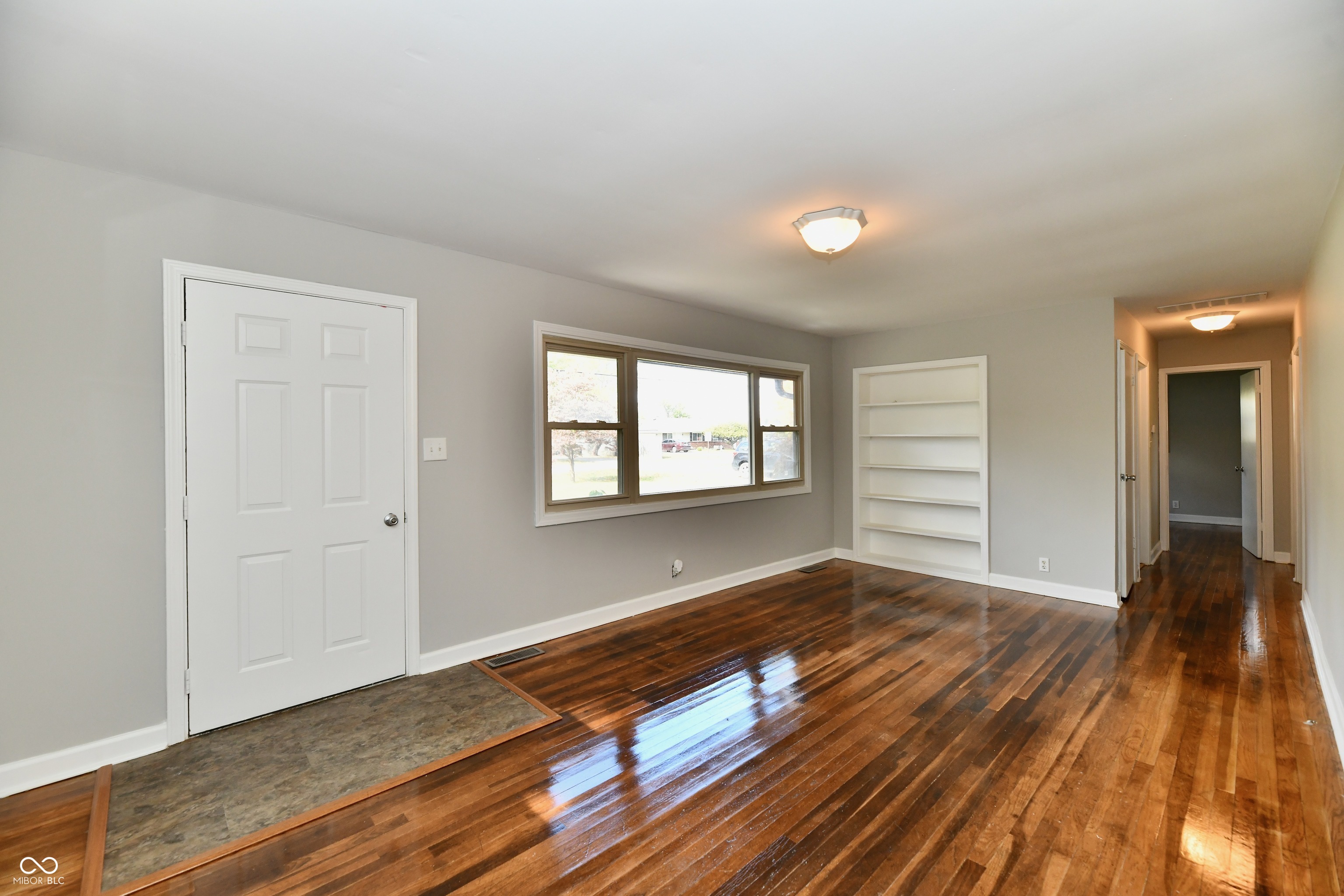 11035 Central Avenue