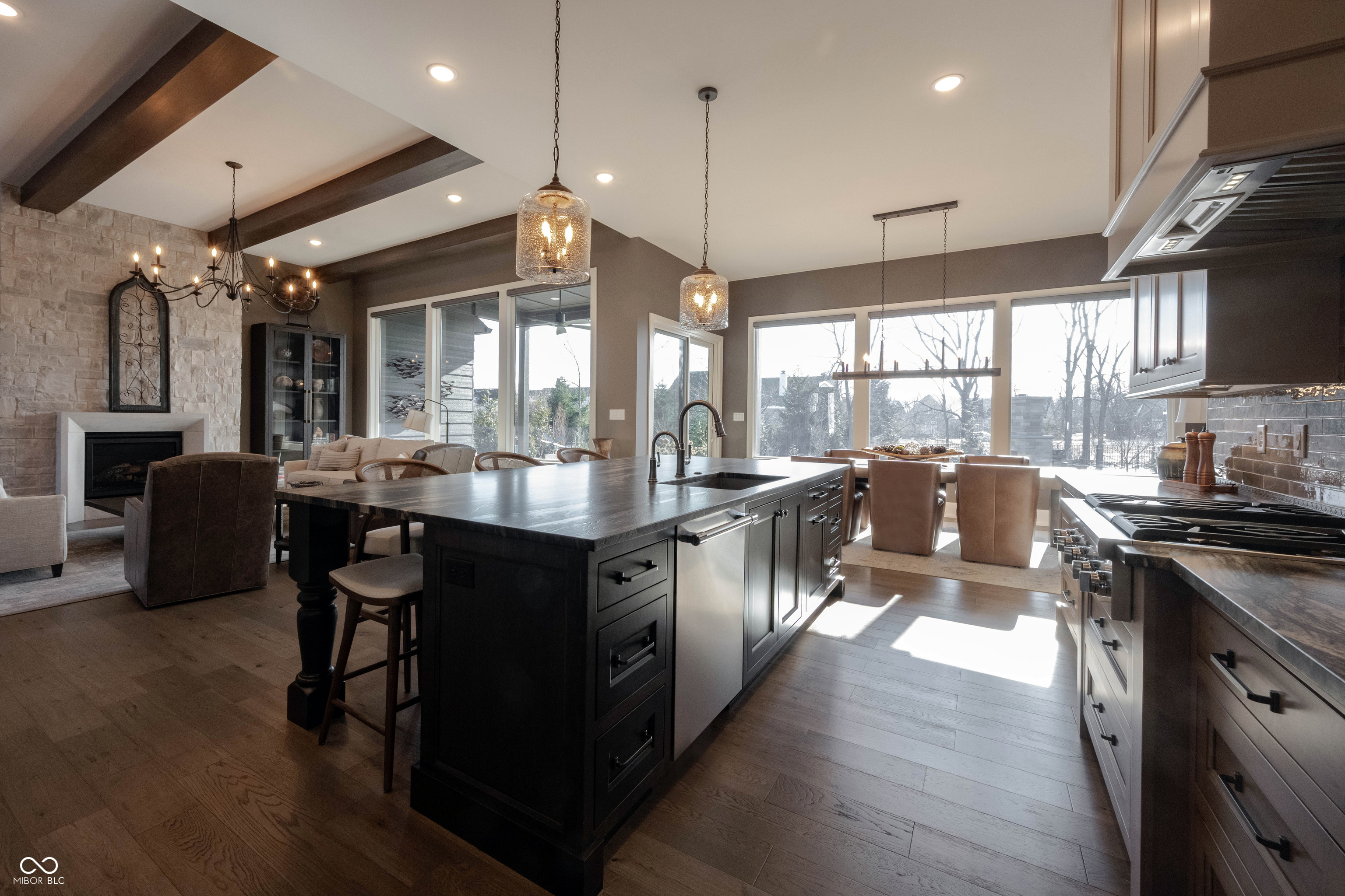 2765 Silver Oaks Drive