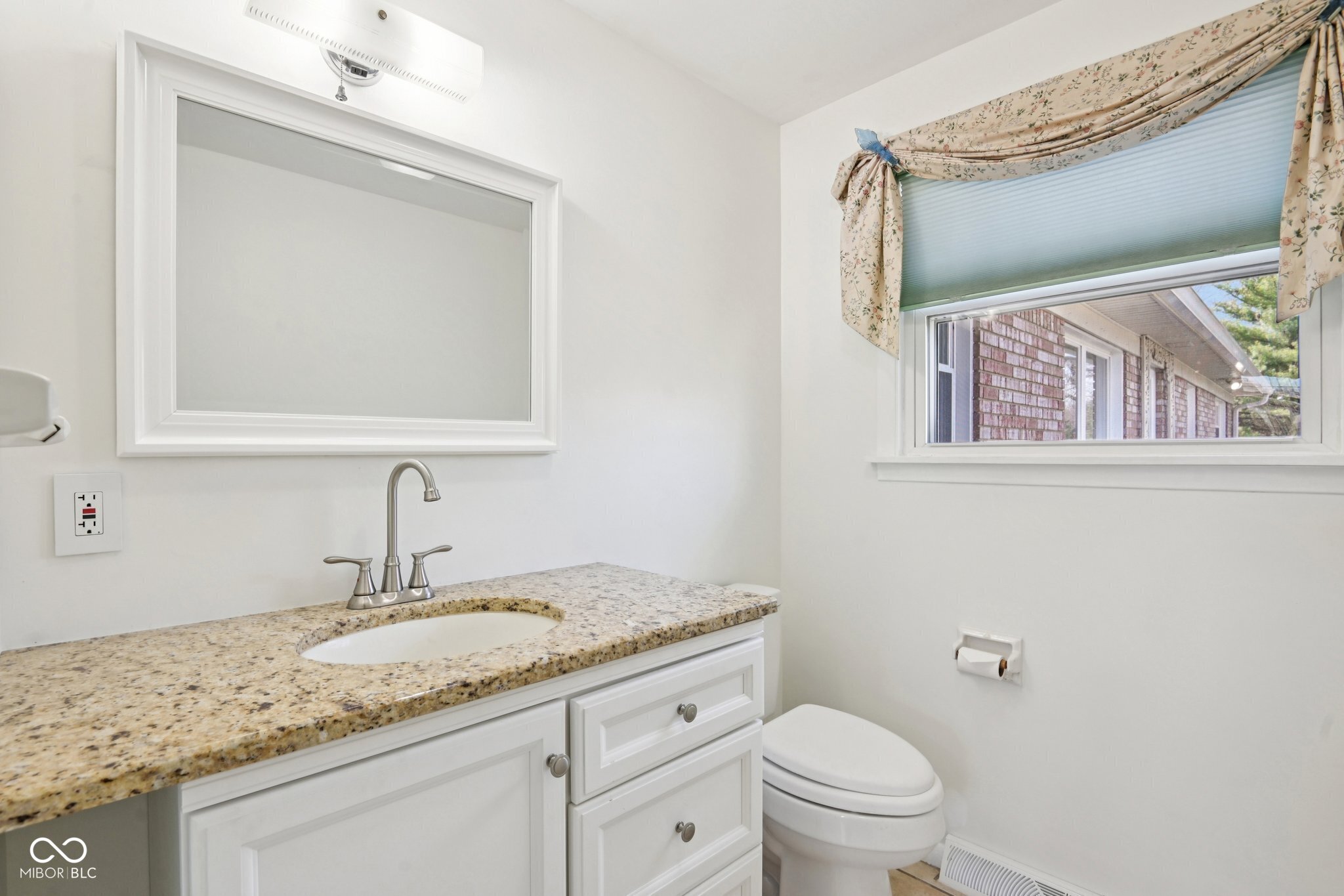 13205 Allisonville Road