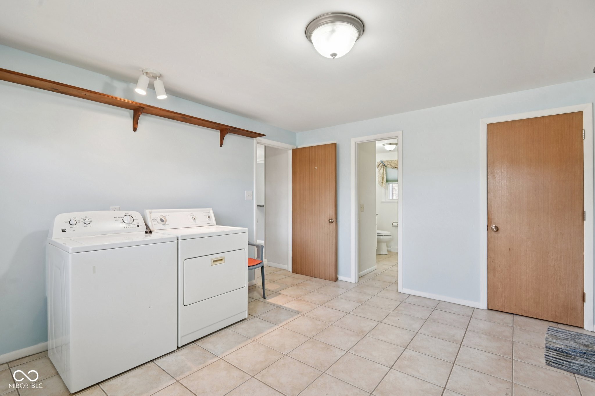 13205 Allisonville Road