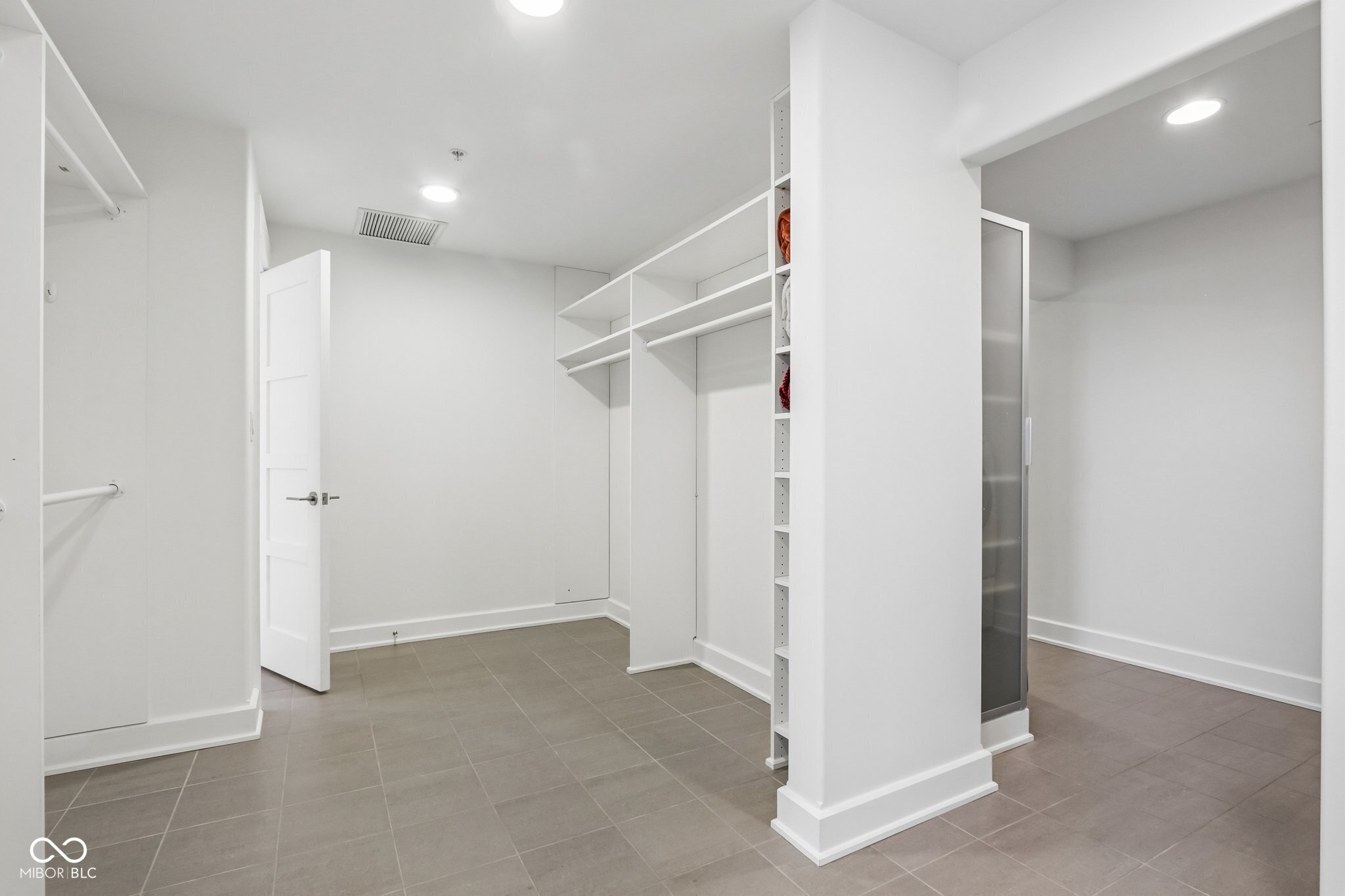 30 W Main Street Unit: B