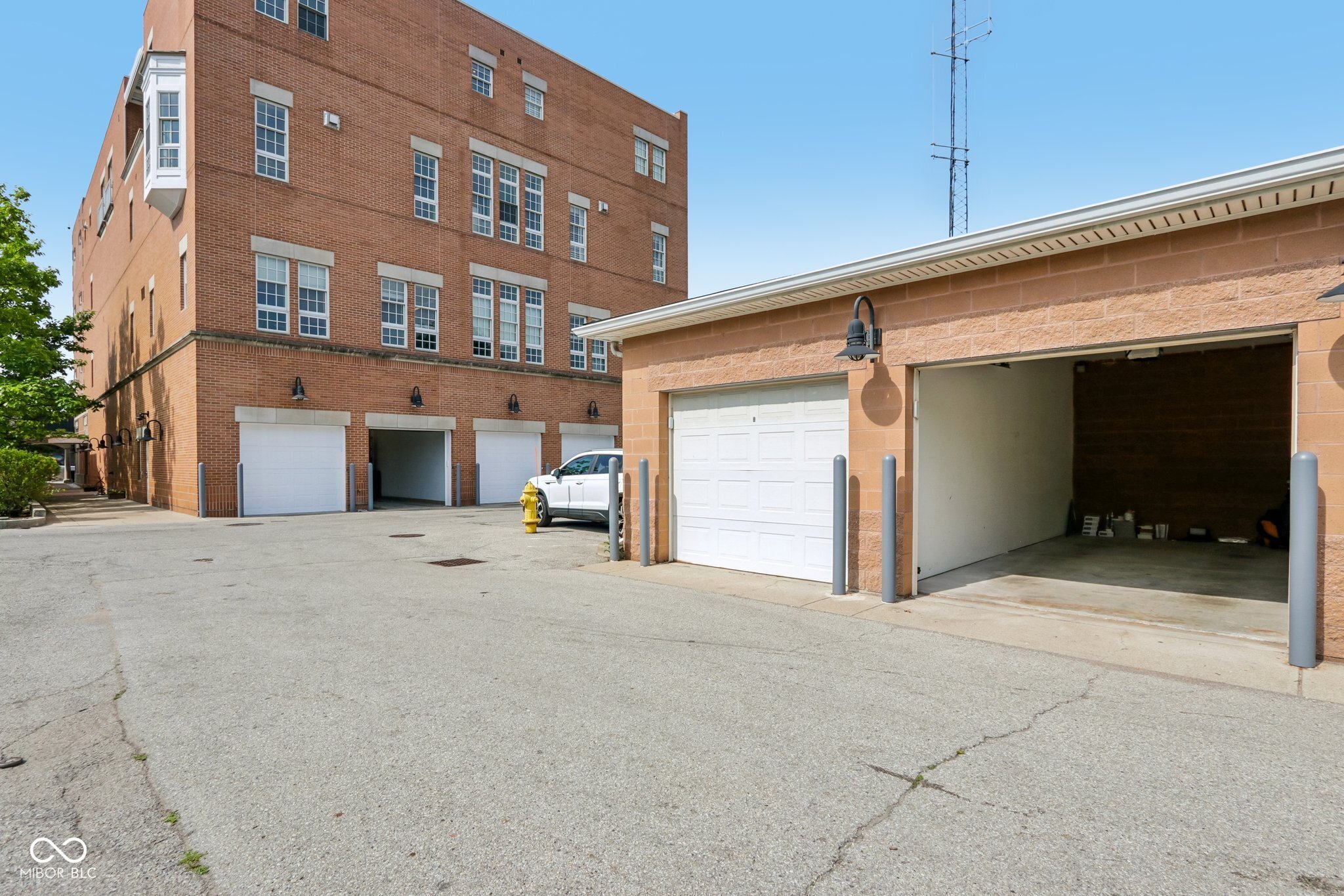30 W Main Street Unit: B
