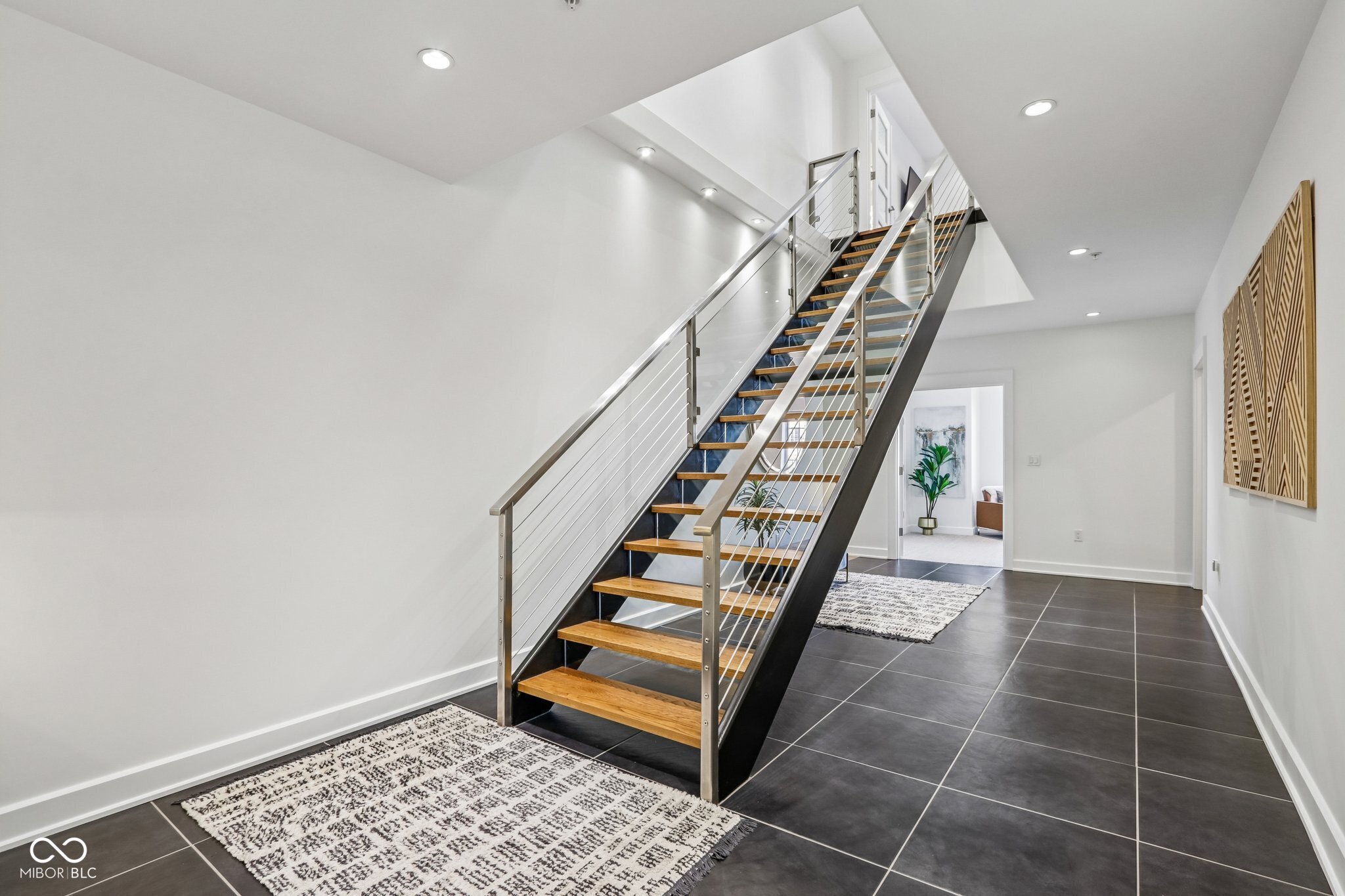30 W Main Street Unit: B