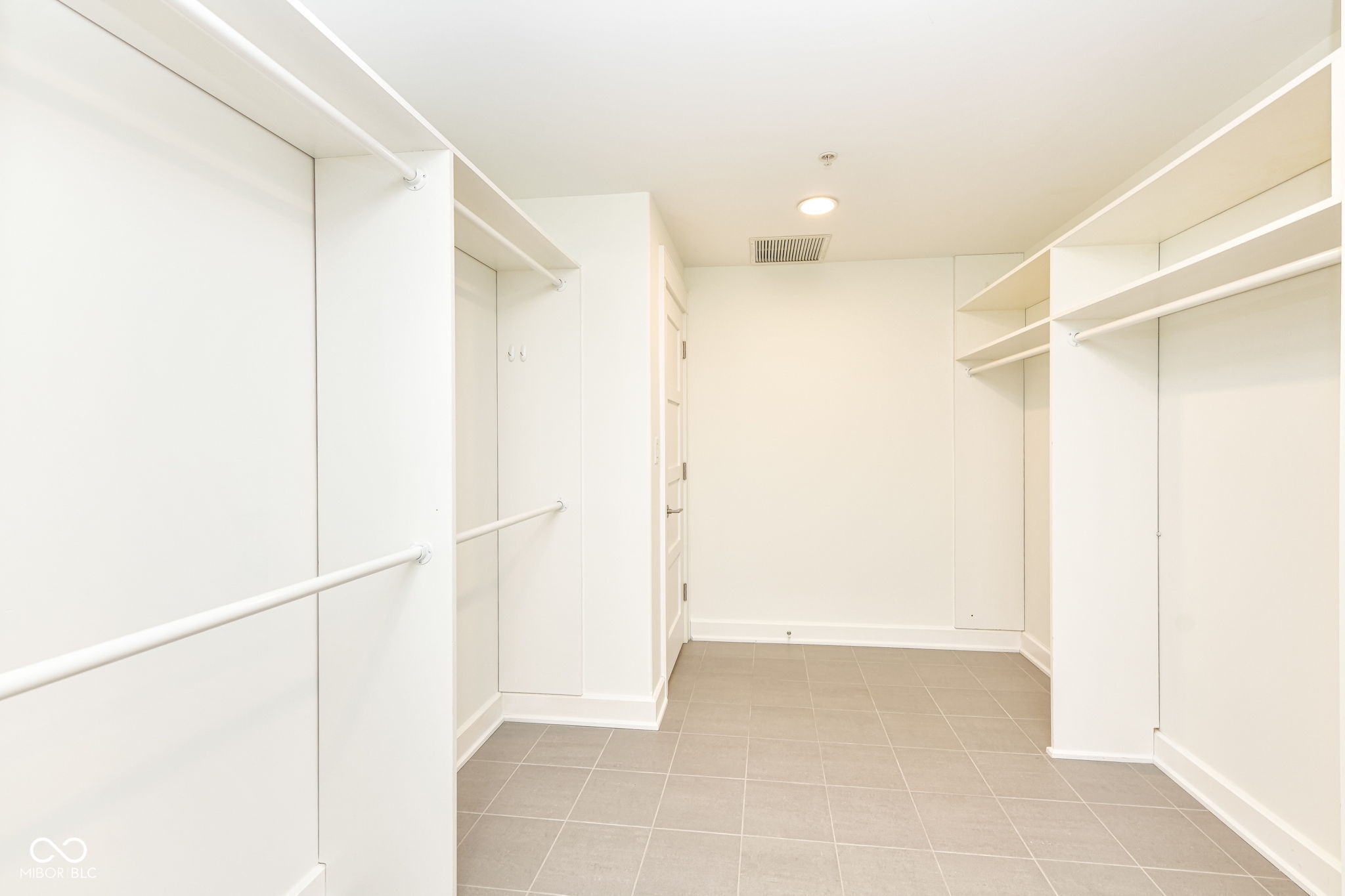 30 W Main Street Unit: B