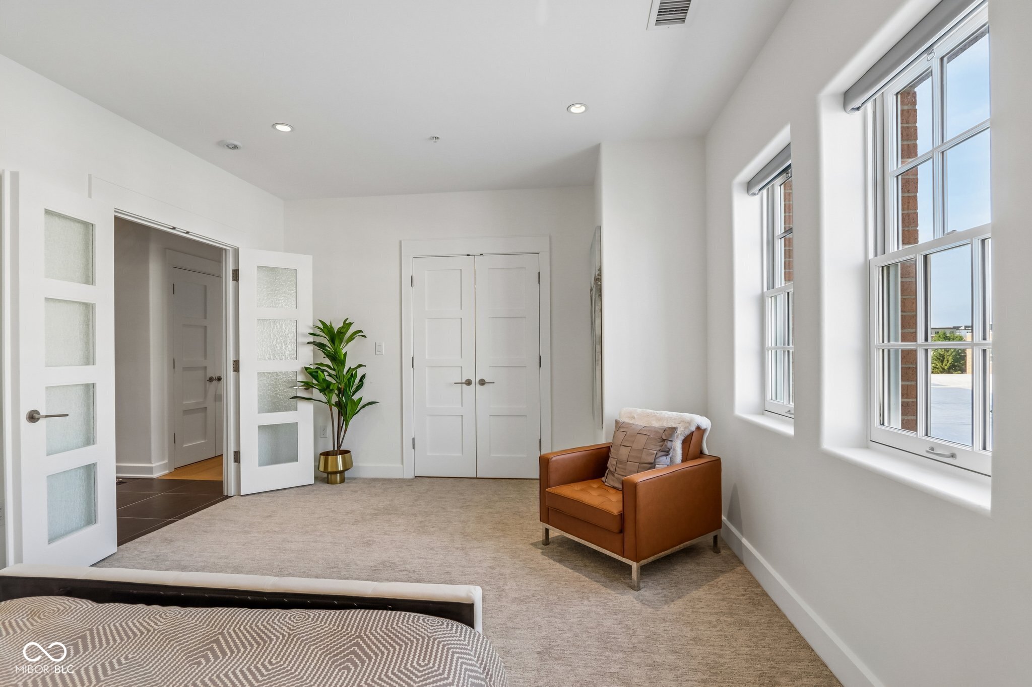 30 W Main Street Unit: B