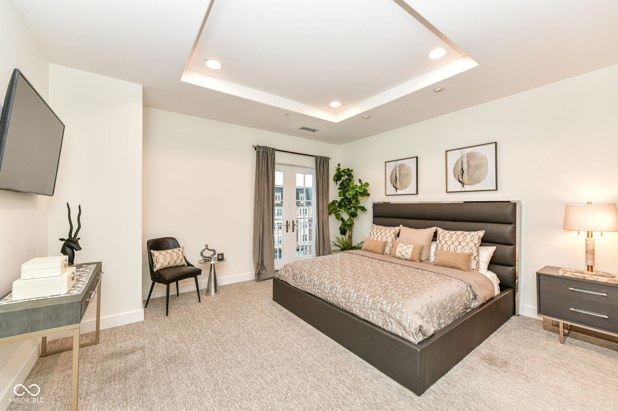 30 W Main Street Unit: B