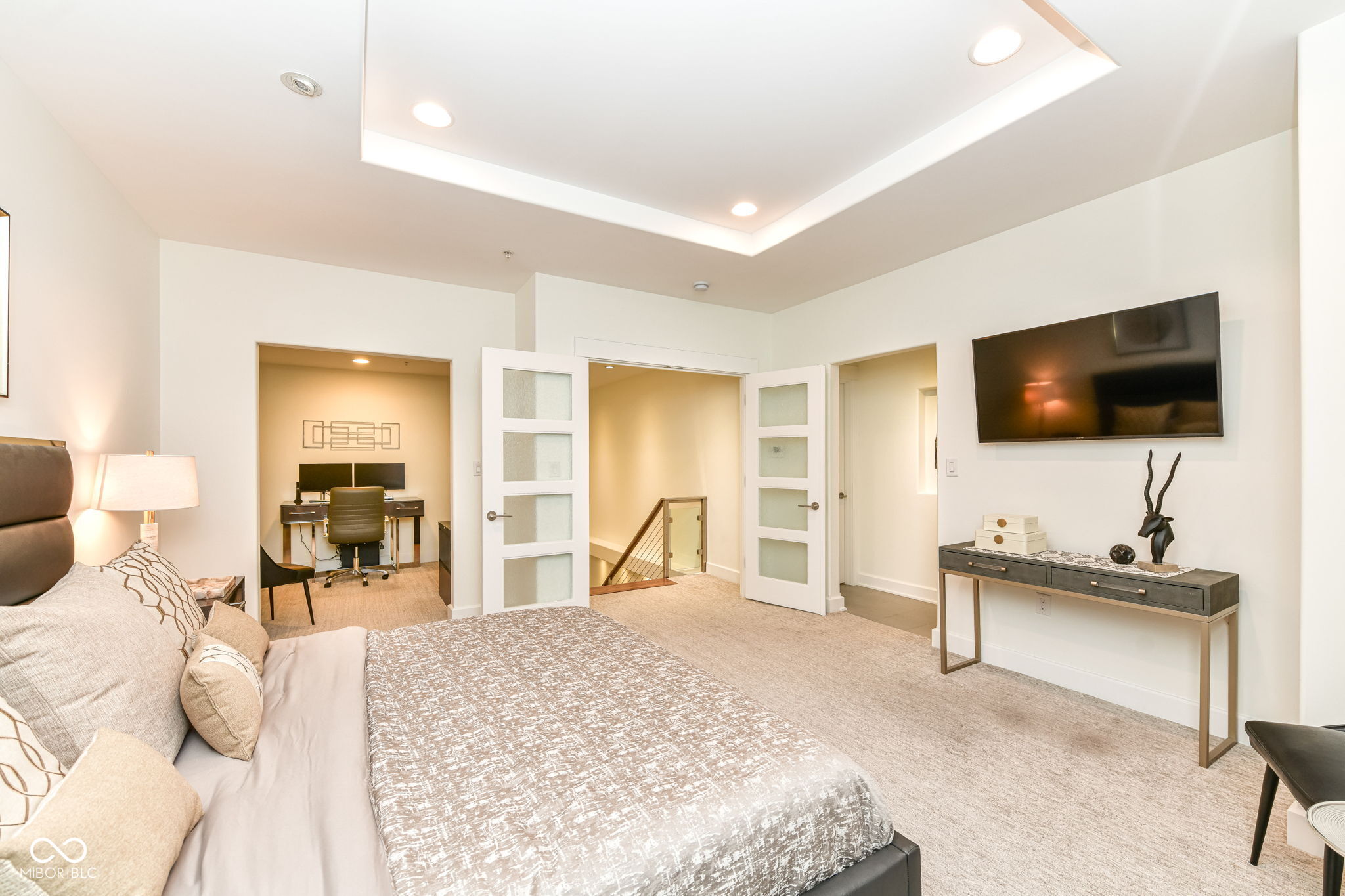 30 W Main Street Unit: B