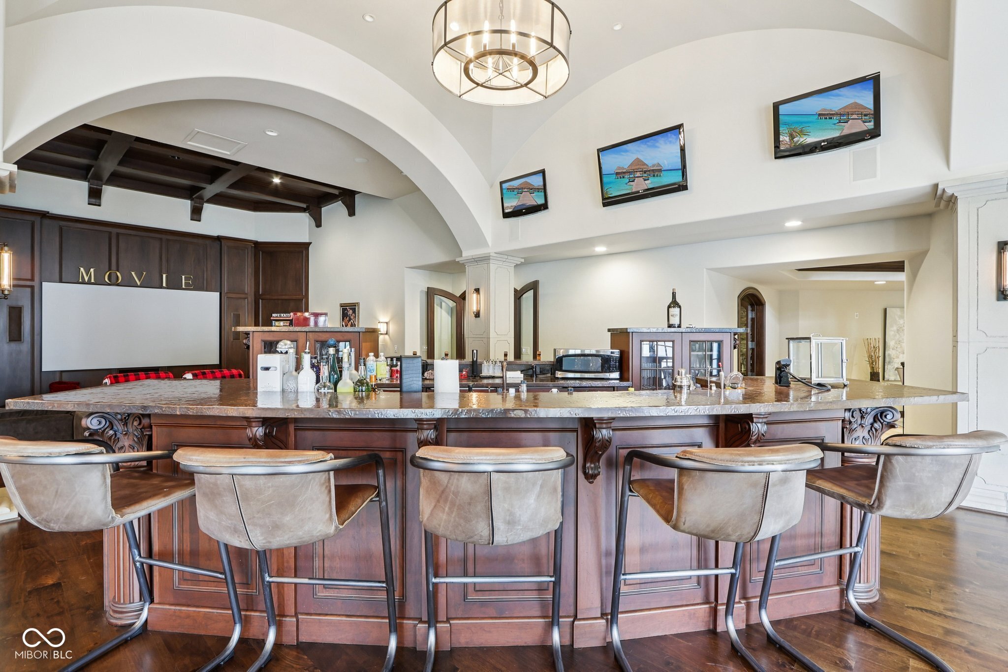 415 Springwood Drive