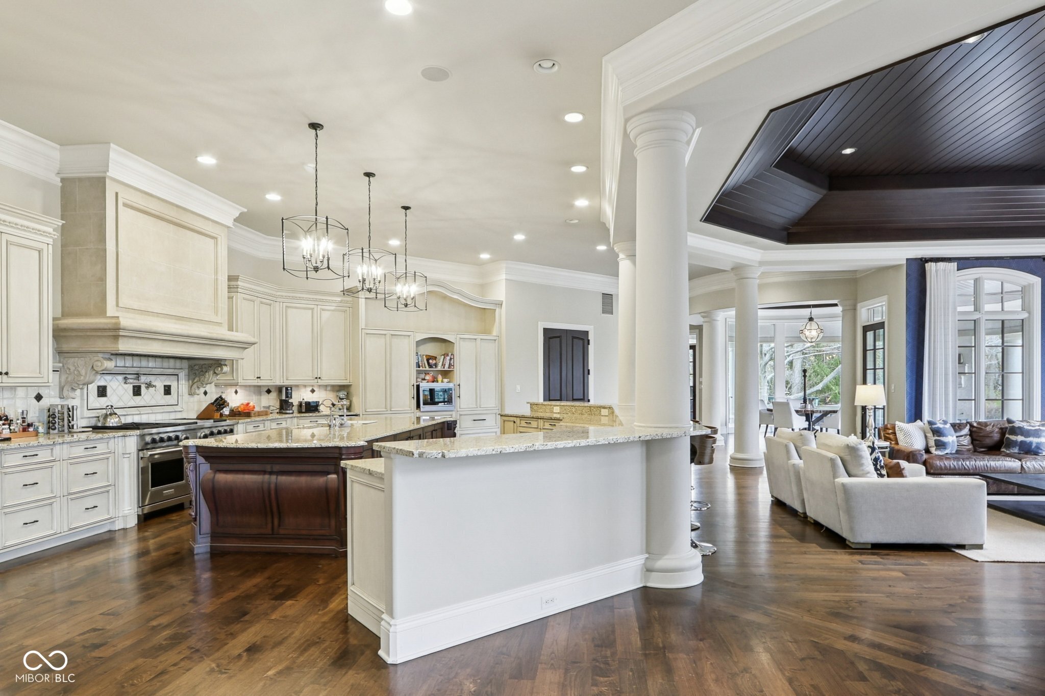 415 Springwood Drive