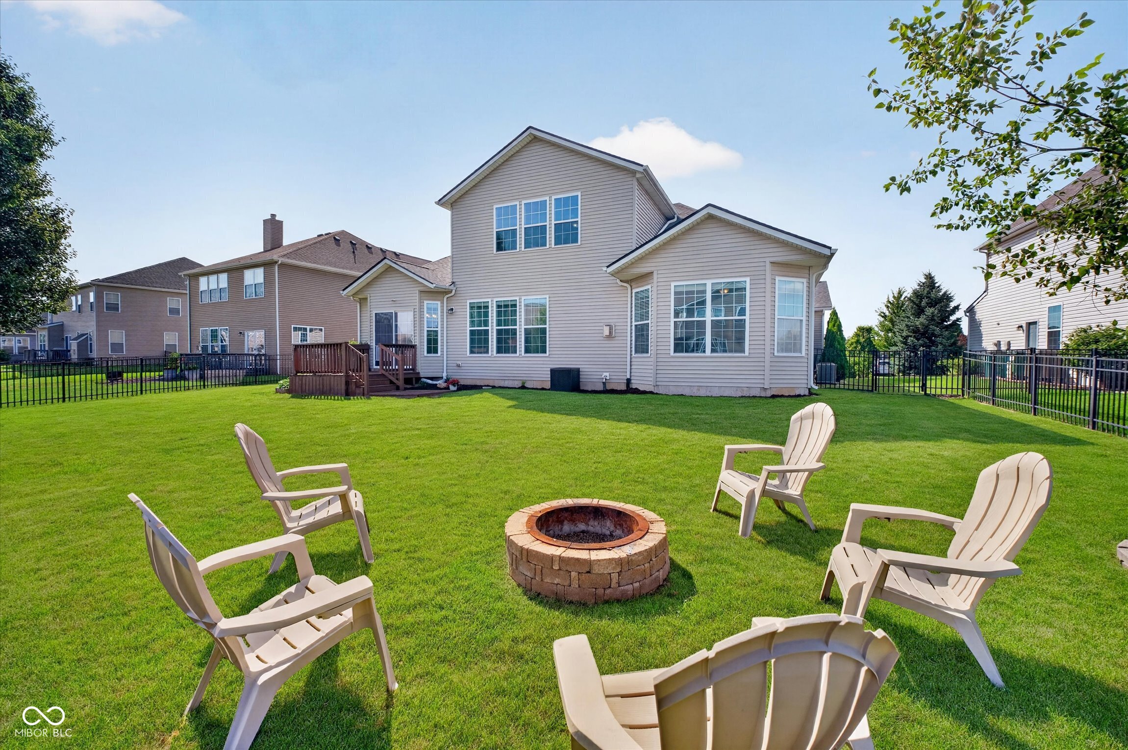 2585 Knockawuddy Drive