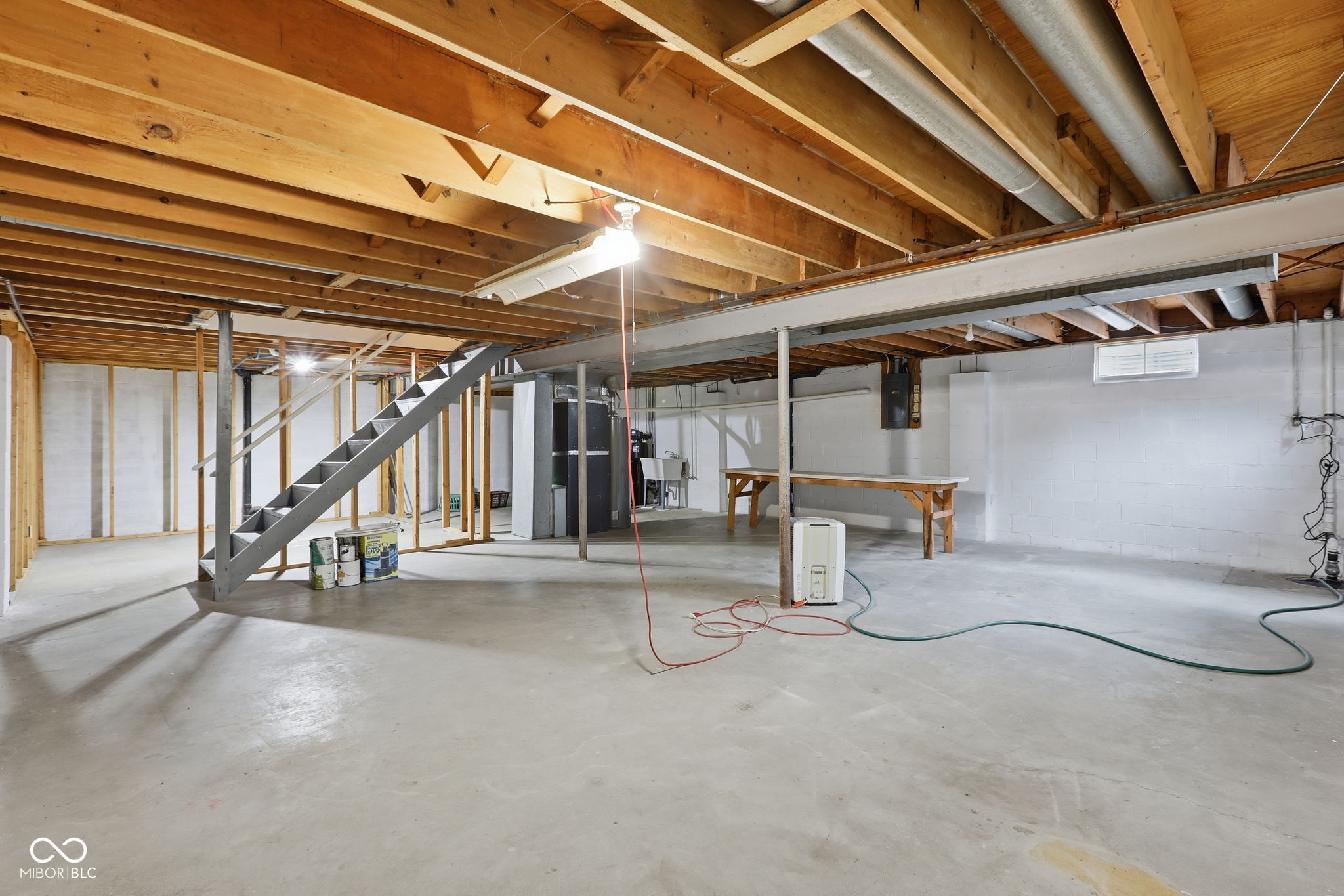 1192 W Greenbriar Drive