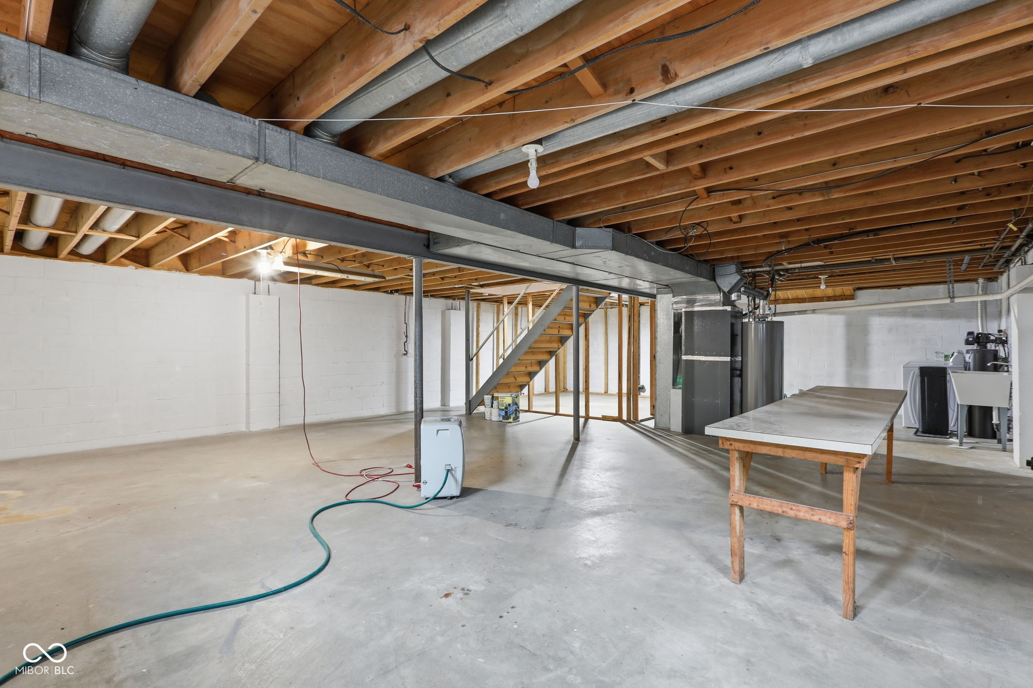 1192 W Greenbriar Drive