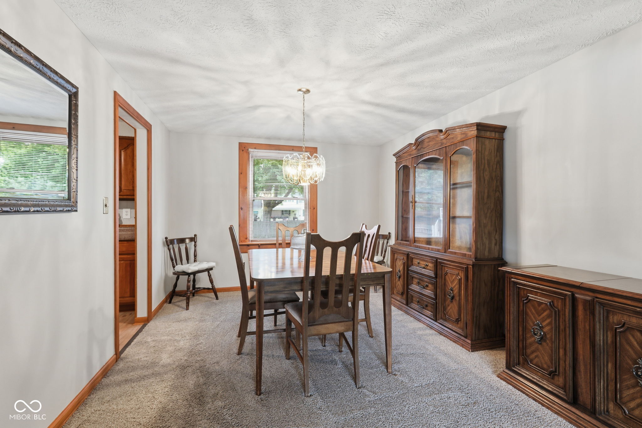 1192 W Greenbriar Drive