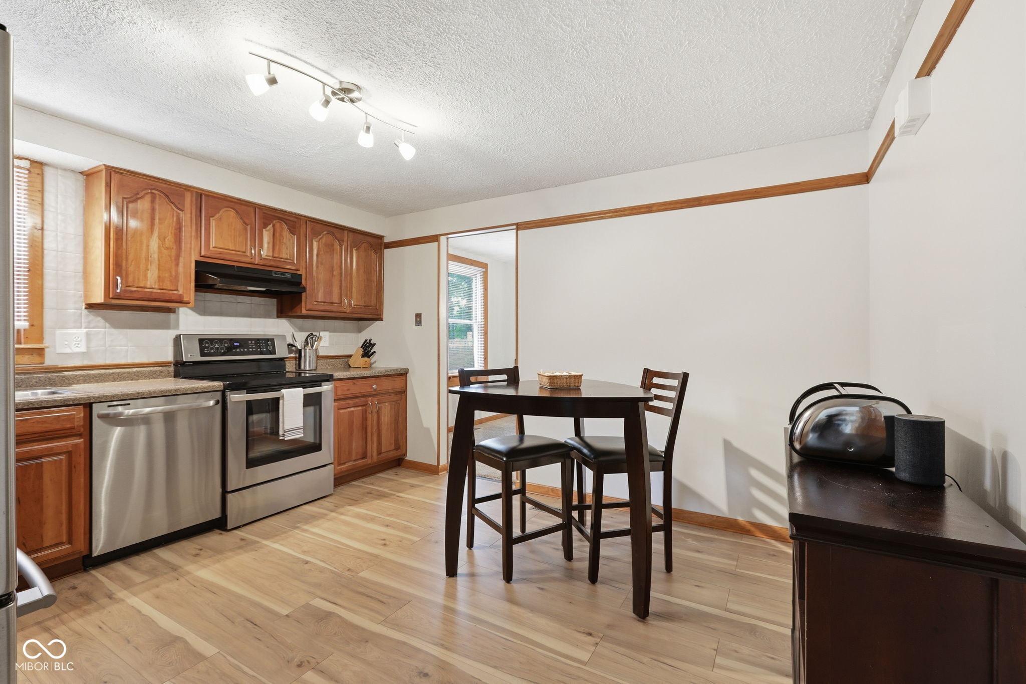 1192 W Greenbriar Drive