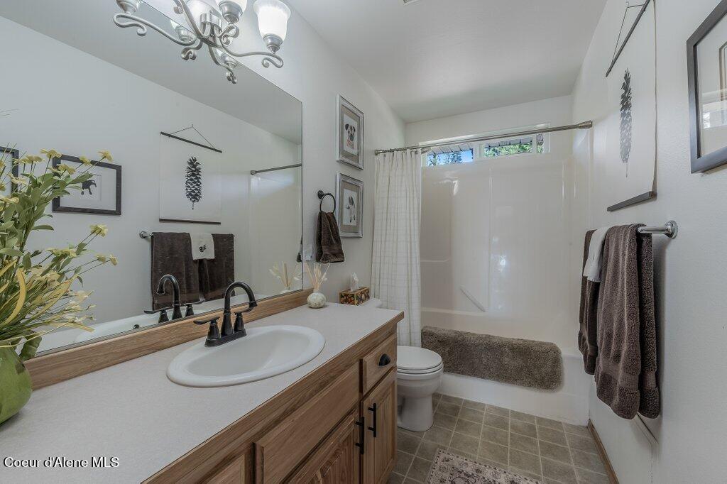 11413 N Summit Loop
