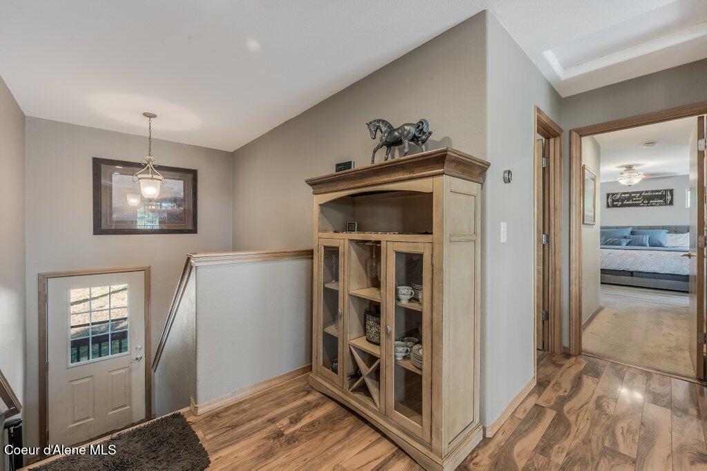 11413 N Summit Loop