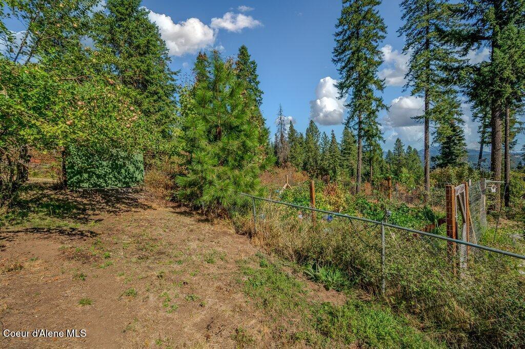 11413 N Summit Loop