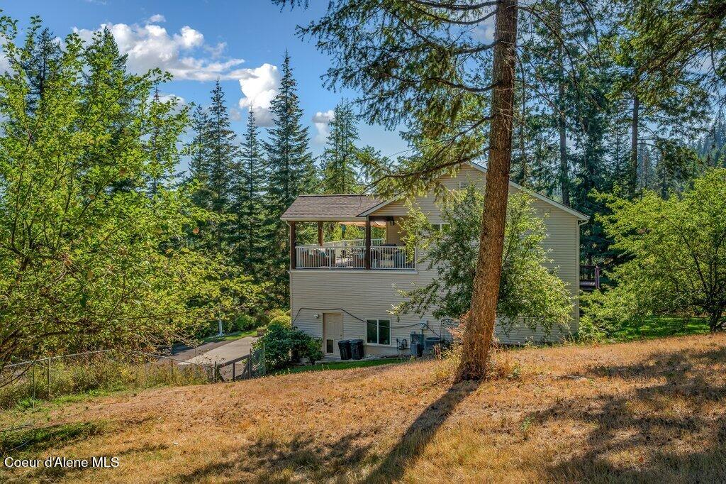 11413 N Summit Loop