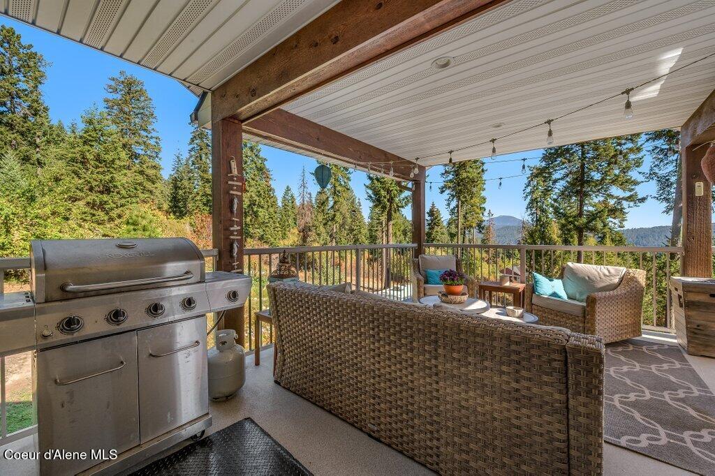 11413 N Summit Loop