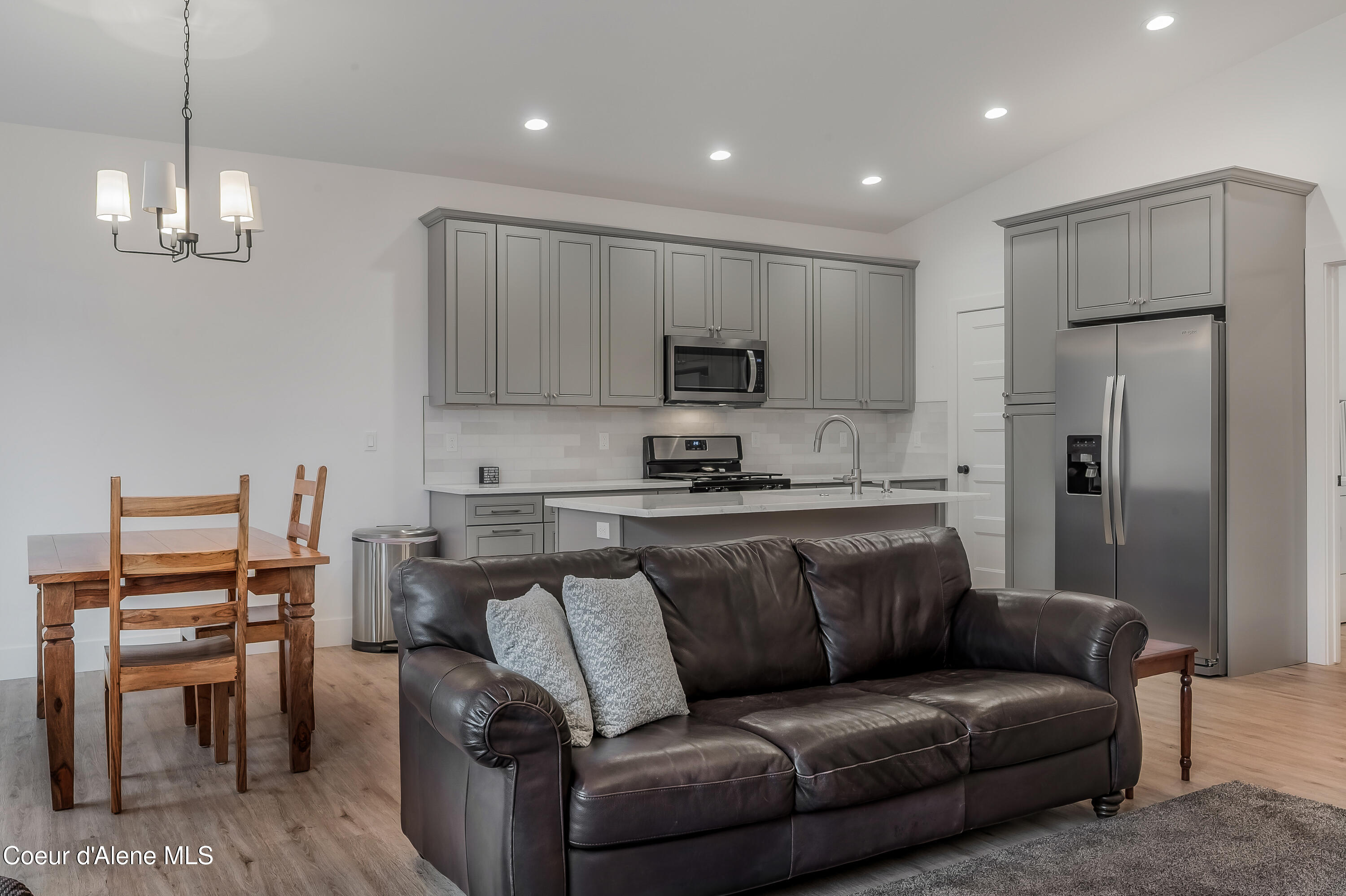 13958 N Rainier Loop